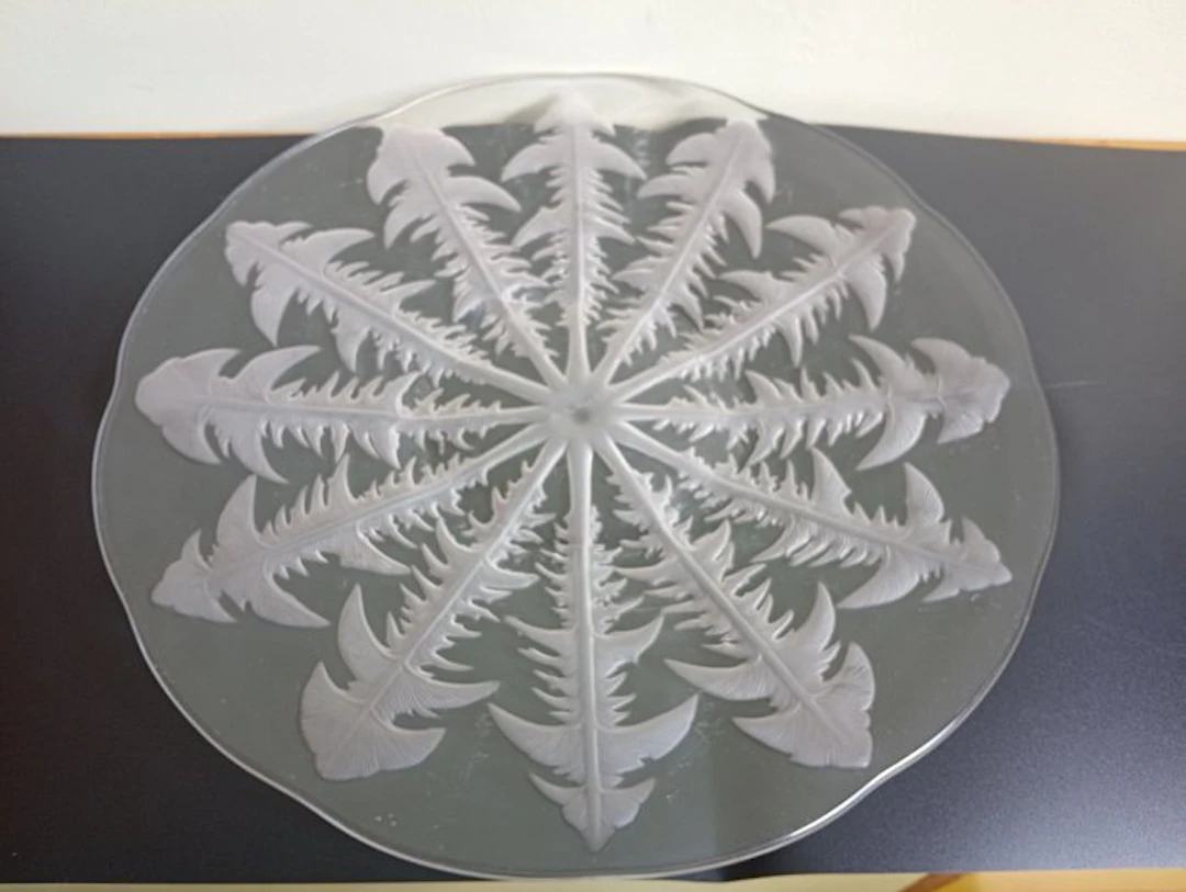 Lalique - René Lalique - Dish - Pissenlit - Glass - Main course / Plate