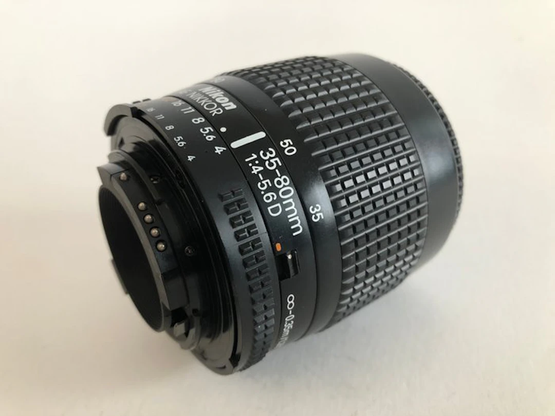 Nikon AF Nikkor 4-5,6/35-80mm D Zoomlens