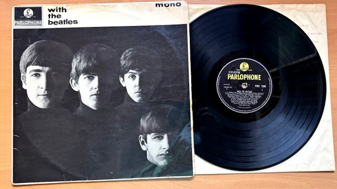 Beatles - With The Beatles [1963 UK first mono pressing]...