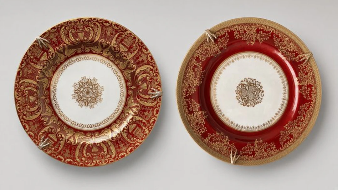 Wall plate (2) - Pair of Antique Doulton Burslem 24K...