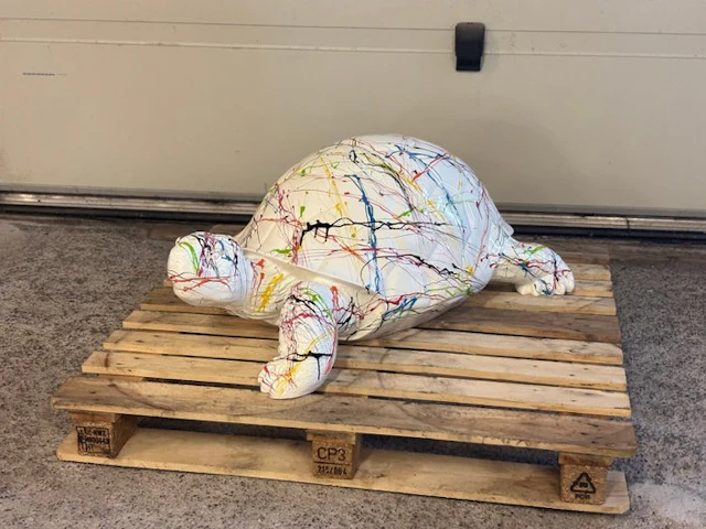 Rob VanMore - Sculpture, The Swirl Turtle XXXL - 110cm - 45 cm - polyresin