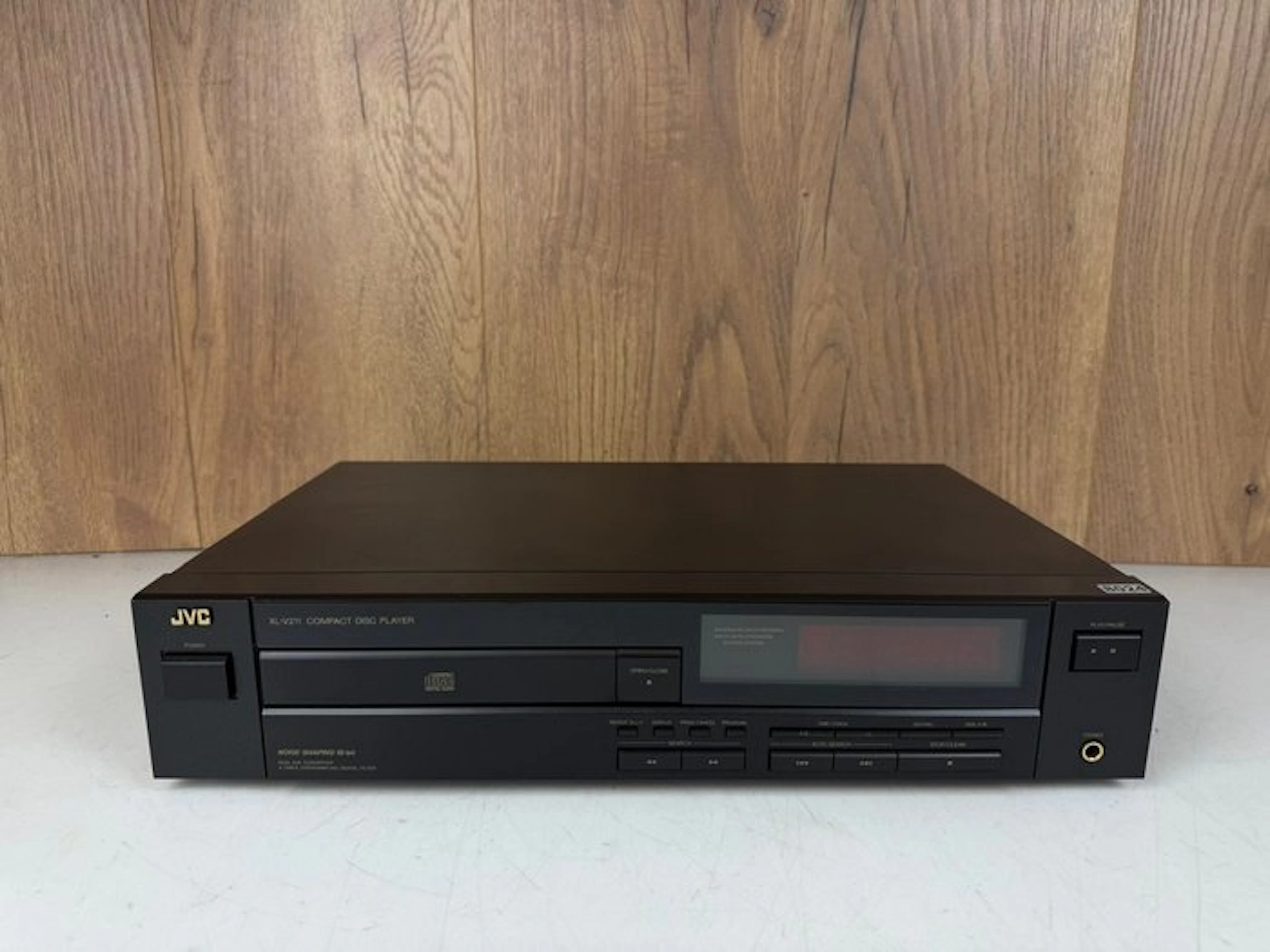 JVC - XL-V211 CD player