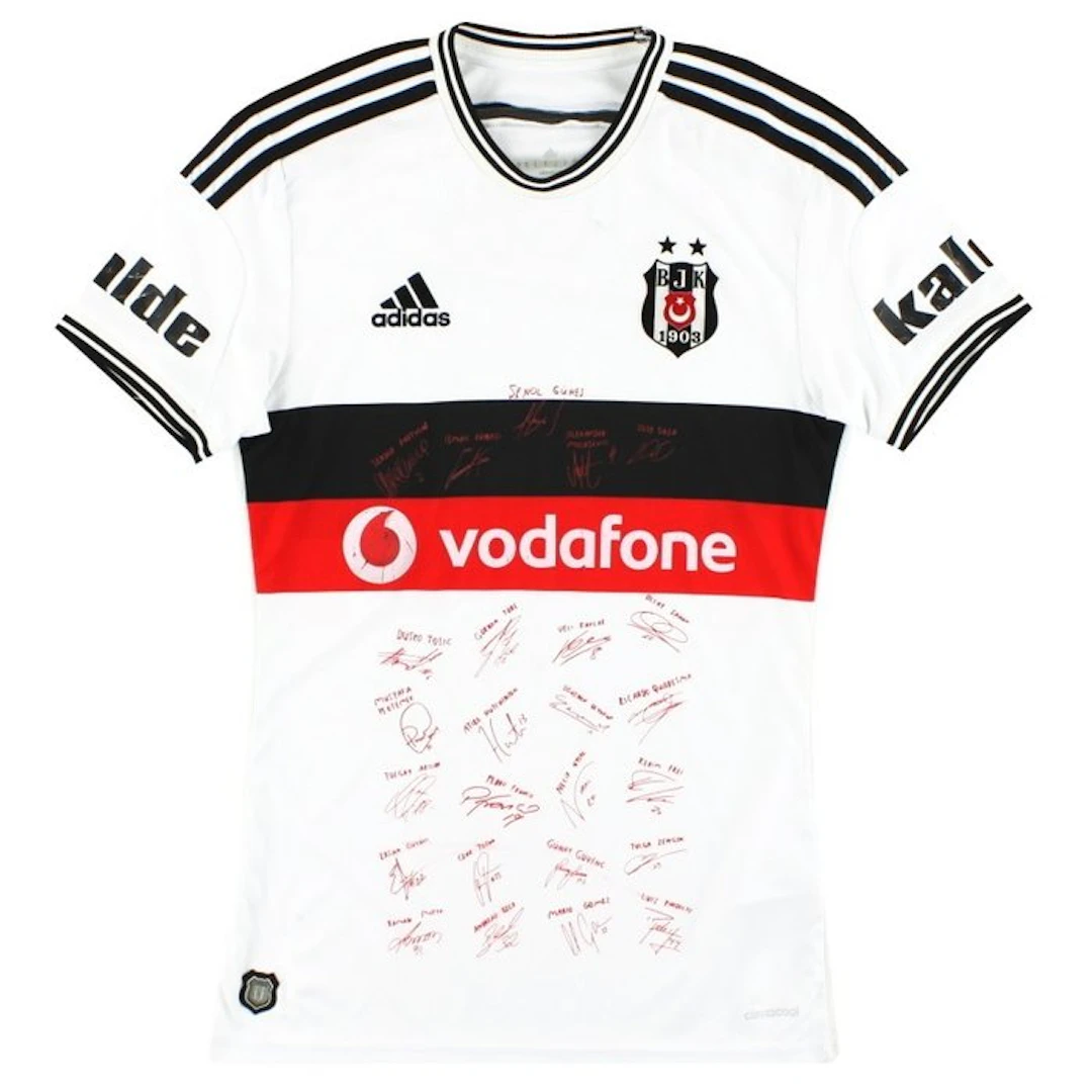 Besiktas JK - Turkish Süper Lig - 2015 - Football jersey
