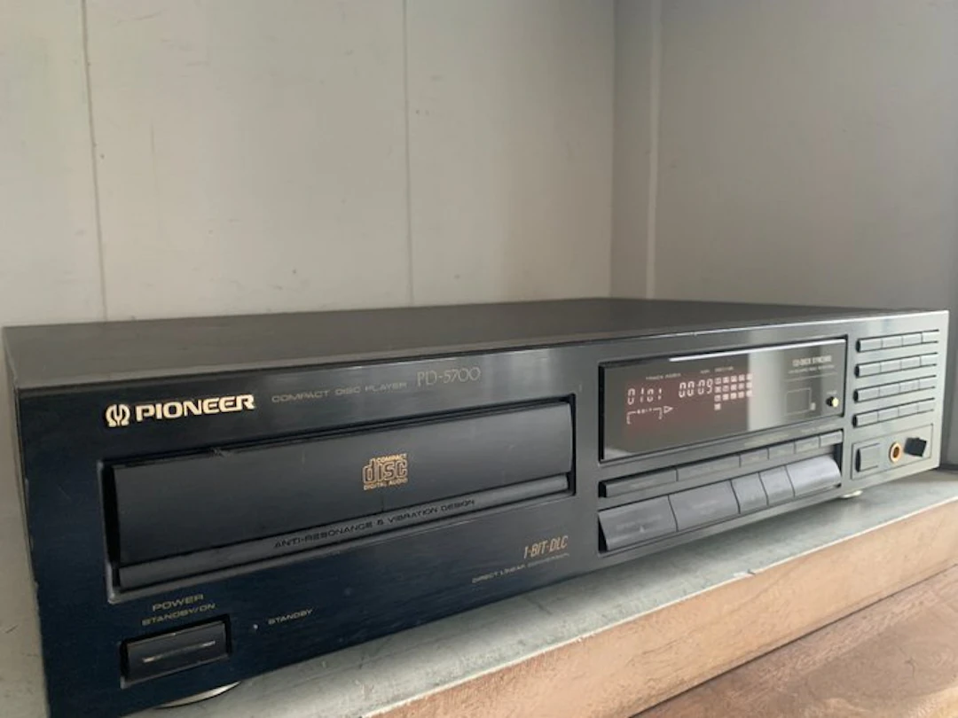 Pioneer - PD-5700 CD player