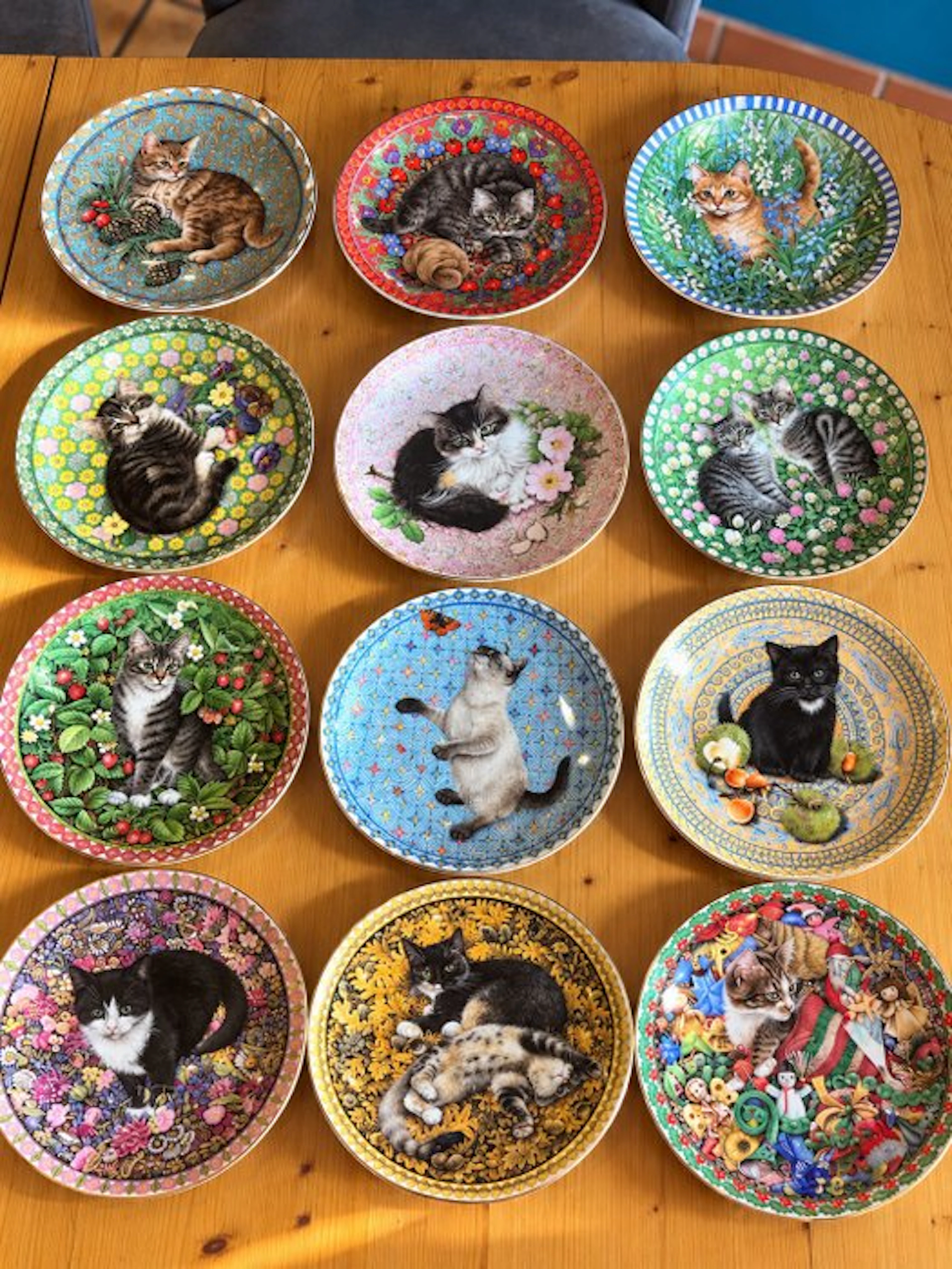 Meet My Kittens - Lesley Anne Ivory - Plate (12) - Meet...