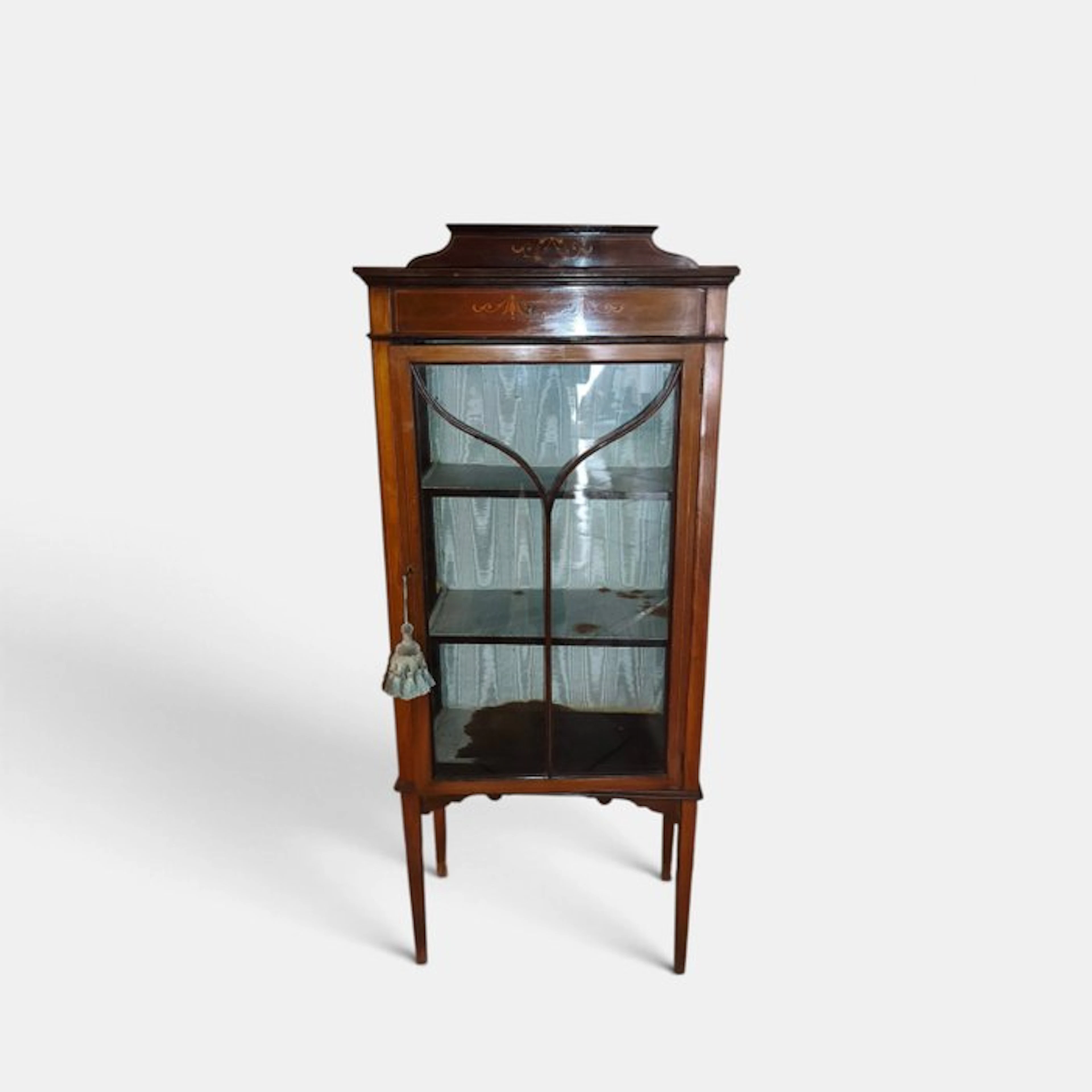 Display cabinet - Wood