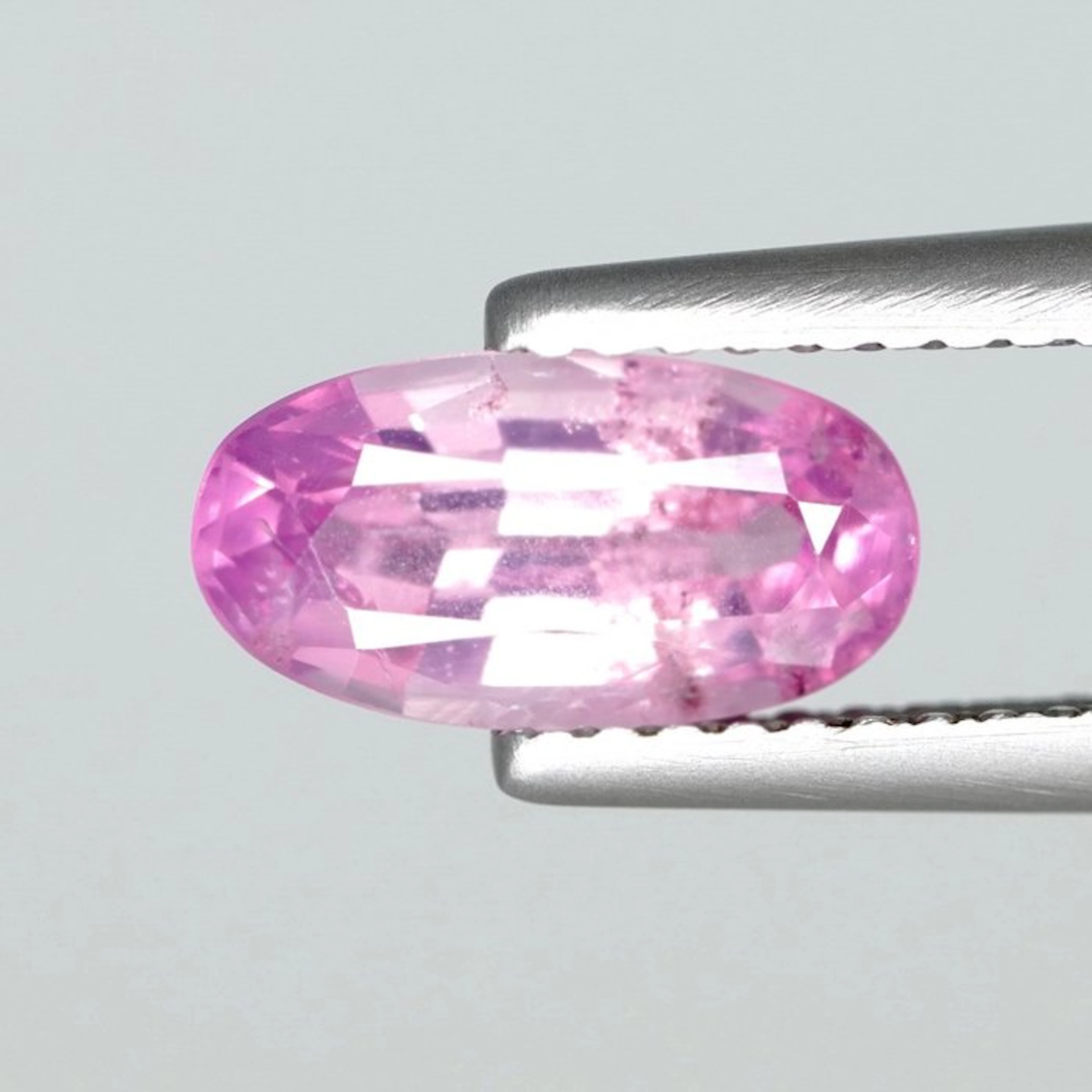 1 pcs Pink, Orange Sapphire padparadscha - 1.61 ct - Guild Gem Laboratory