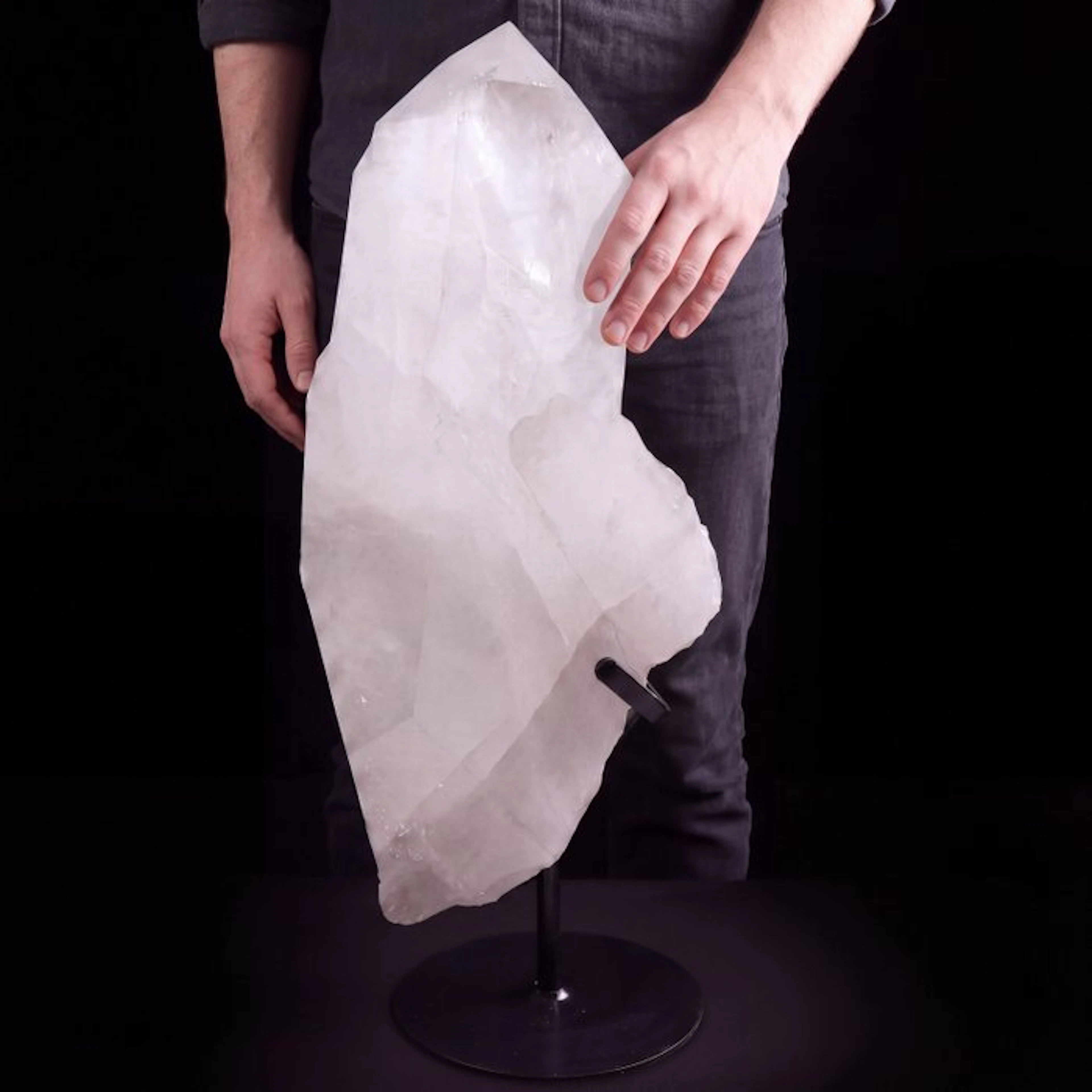 MuseumPiece - Lemurian Quartz - Interior Piece - 56x25x18 cm- 14.1 kg