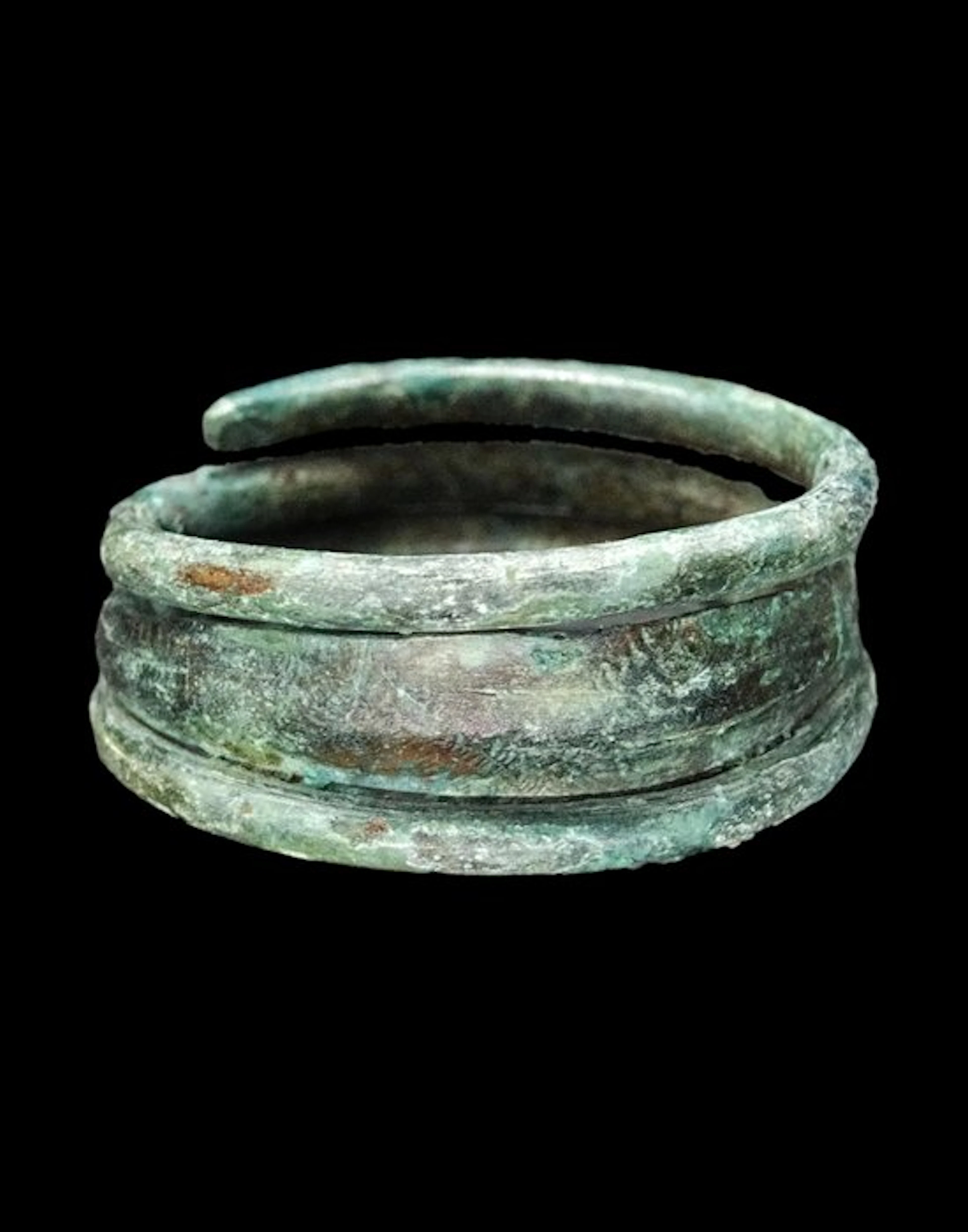 Viking Era Helically wound bronze ring