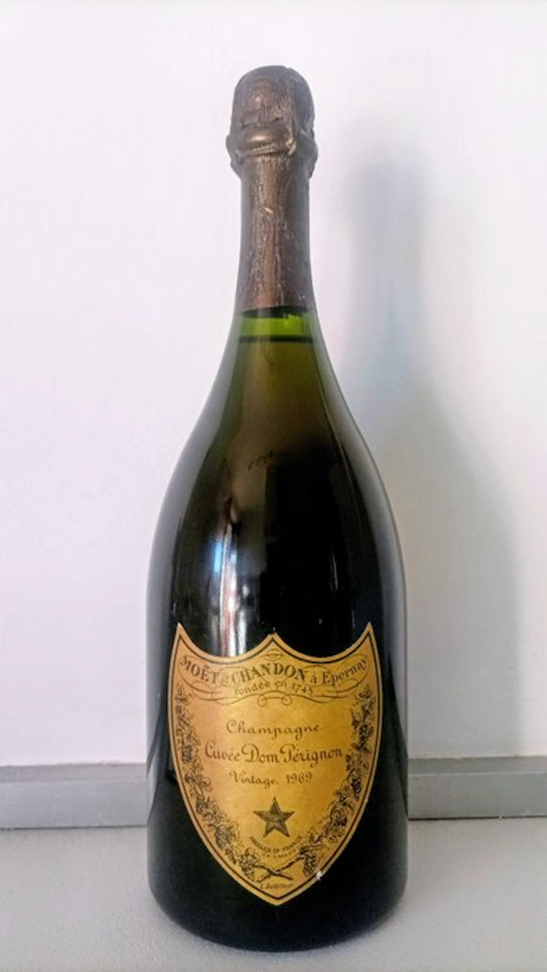 1969 Moët & Chandon, Cuvée Dom Pérignon - Champagne Brut - 1 Bottle (0.75L)