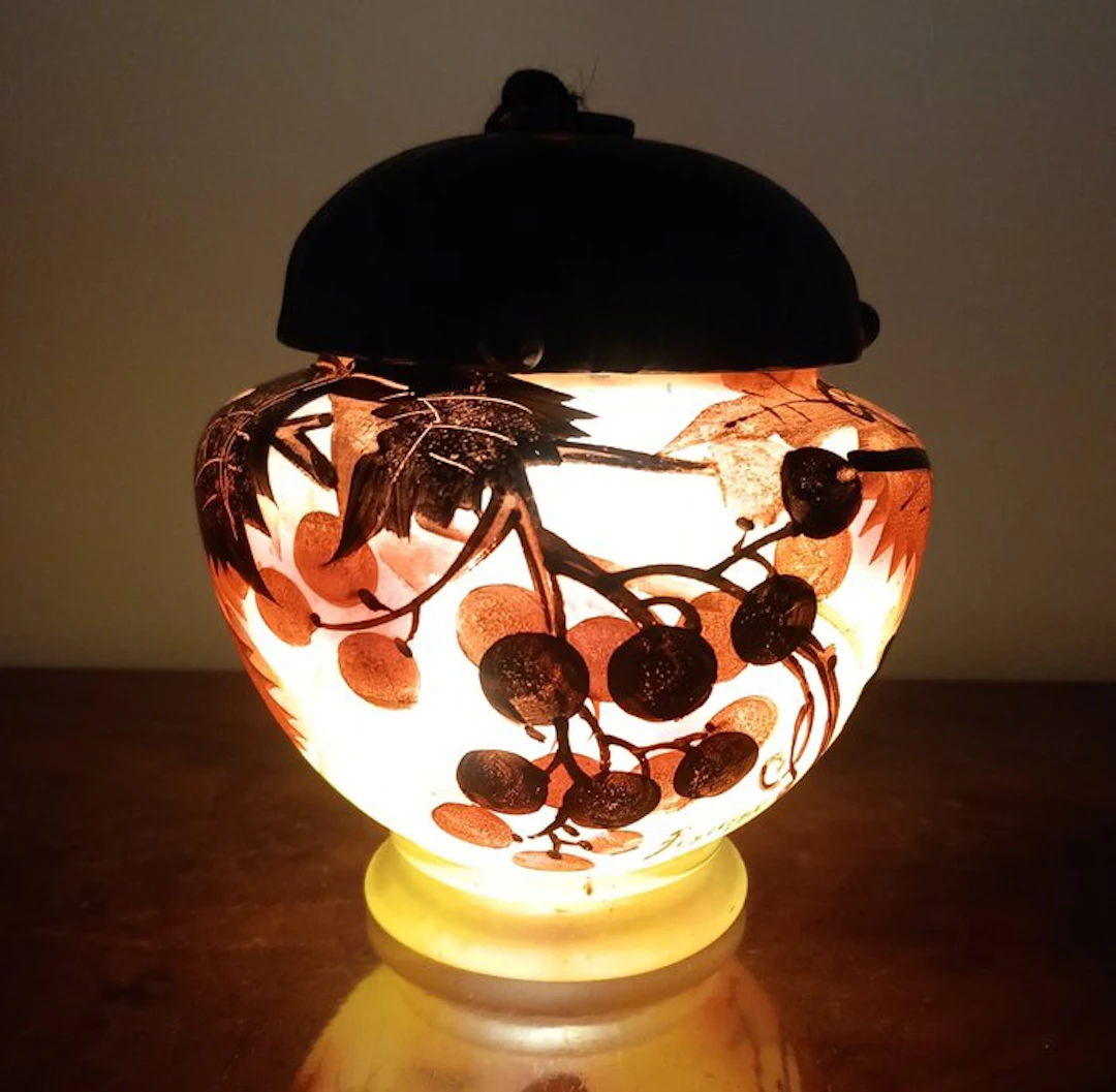 Lamp - Glass - Art Deco Night Light Peynau