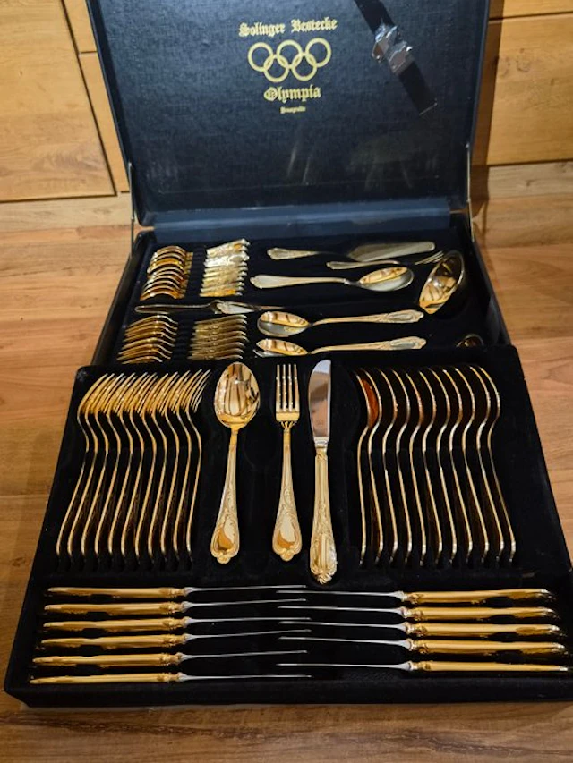 Solinger Bestecke Olympia für 12 Personen NEU - 23/24 Kt