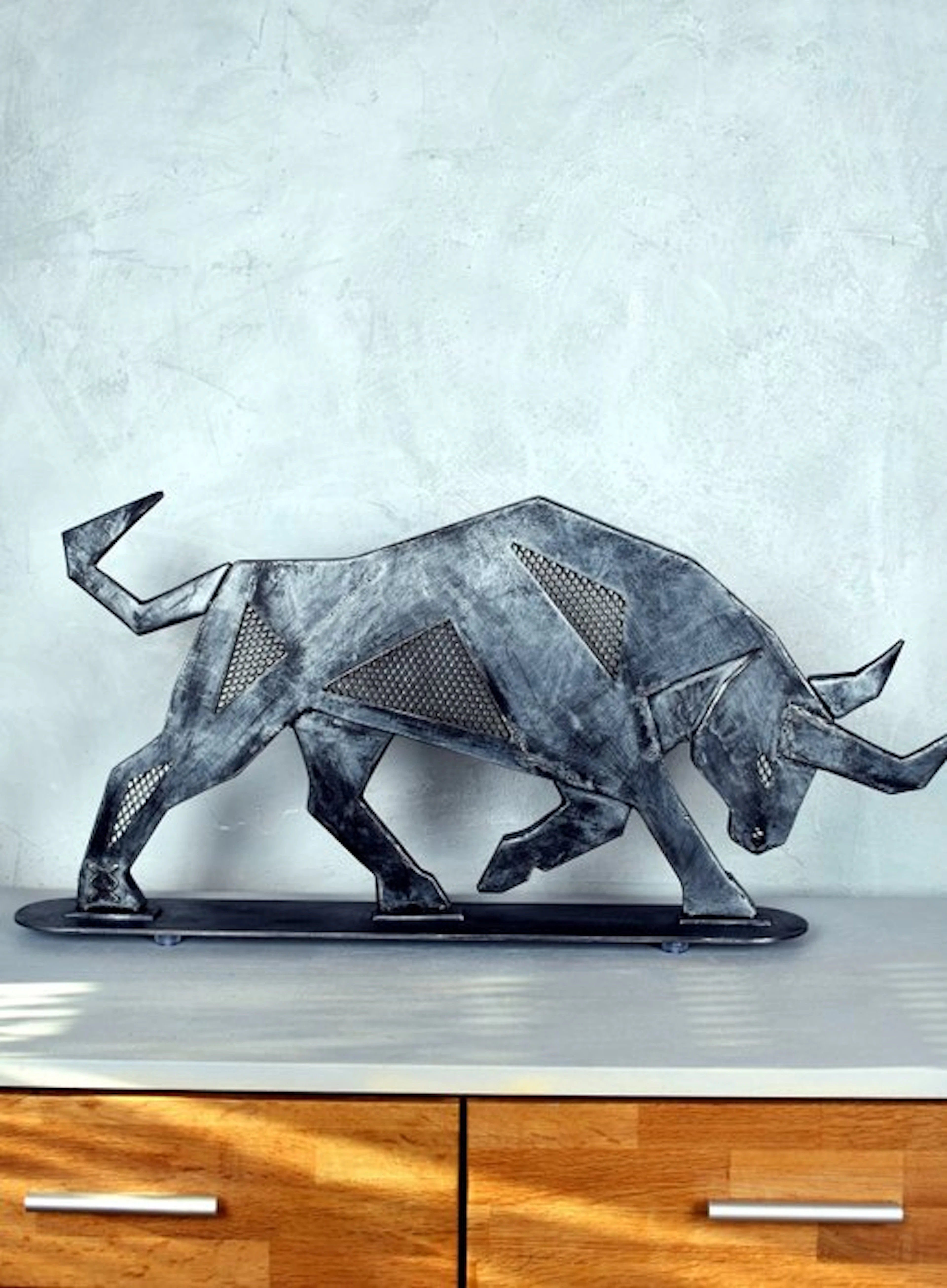Oliver Franneck - STEEL BULL – Raw Industrial Art