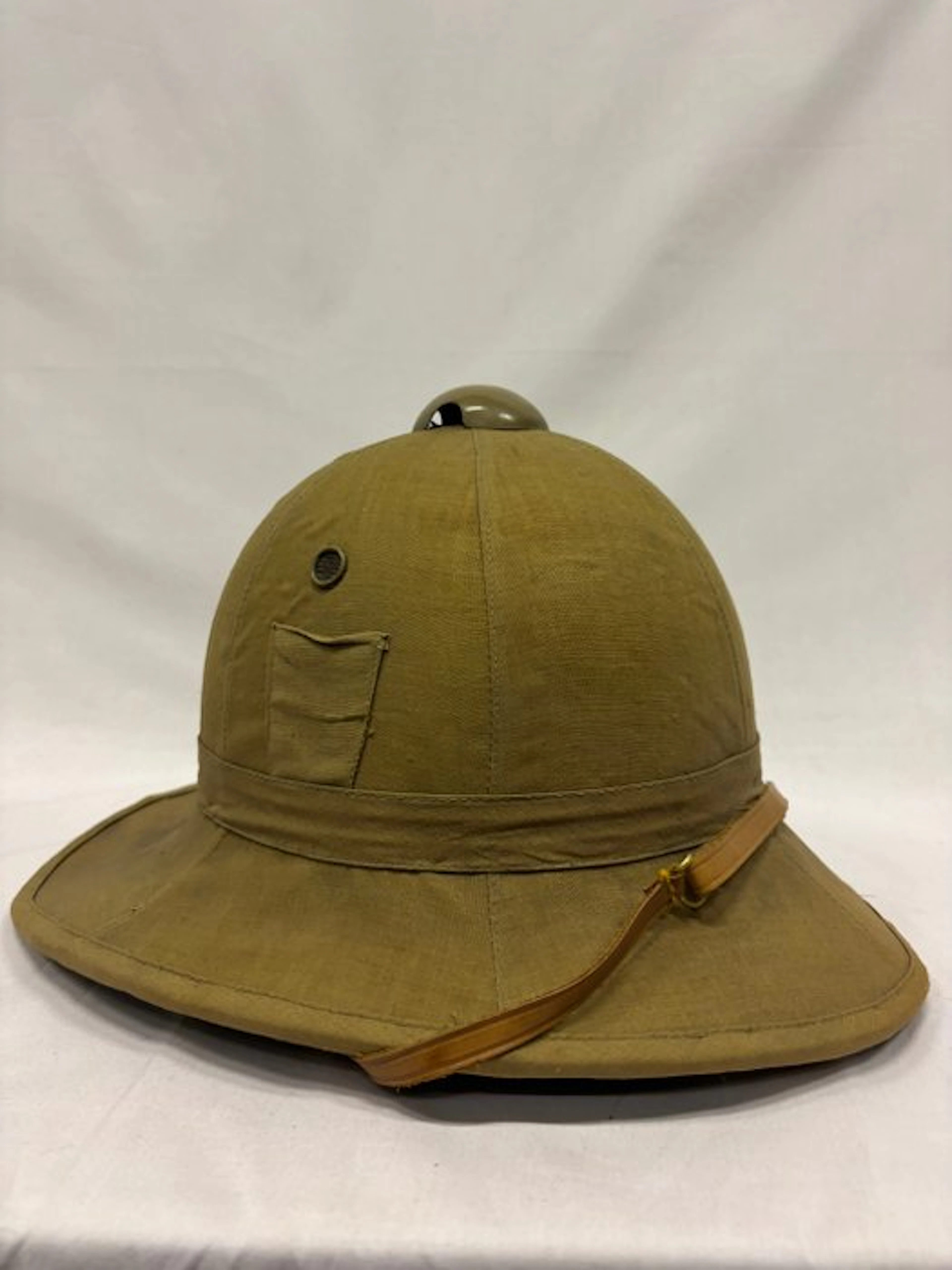 Italy - Italian tropical helmet, WWII - Military helmet