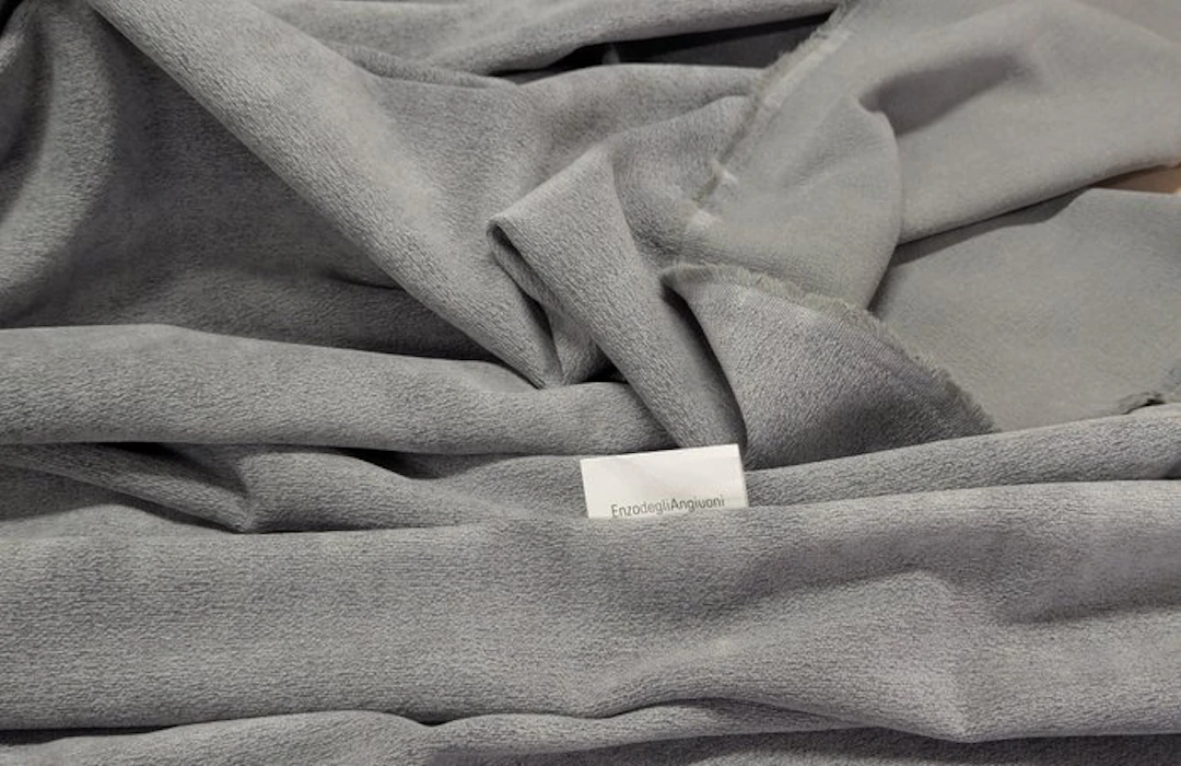 Enzo degli Angiuoni – Luxury Upholstery Fabric Grigio...