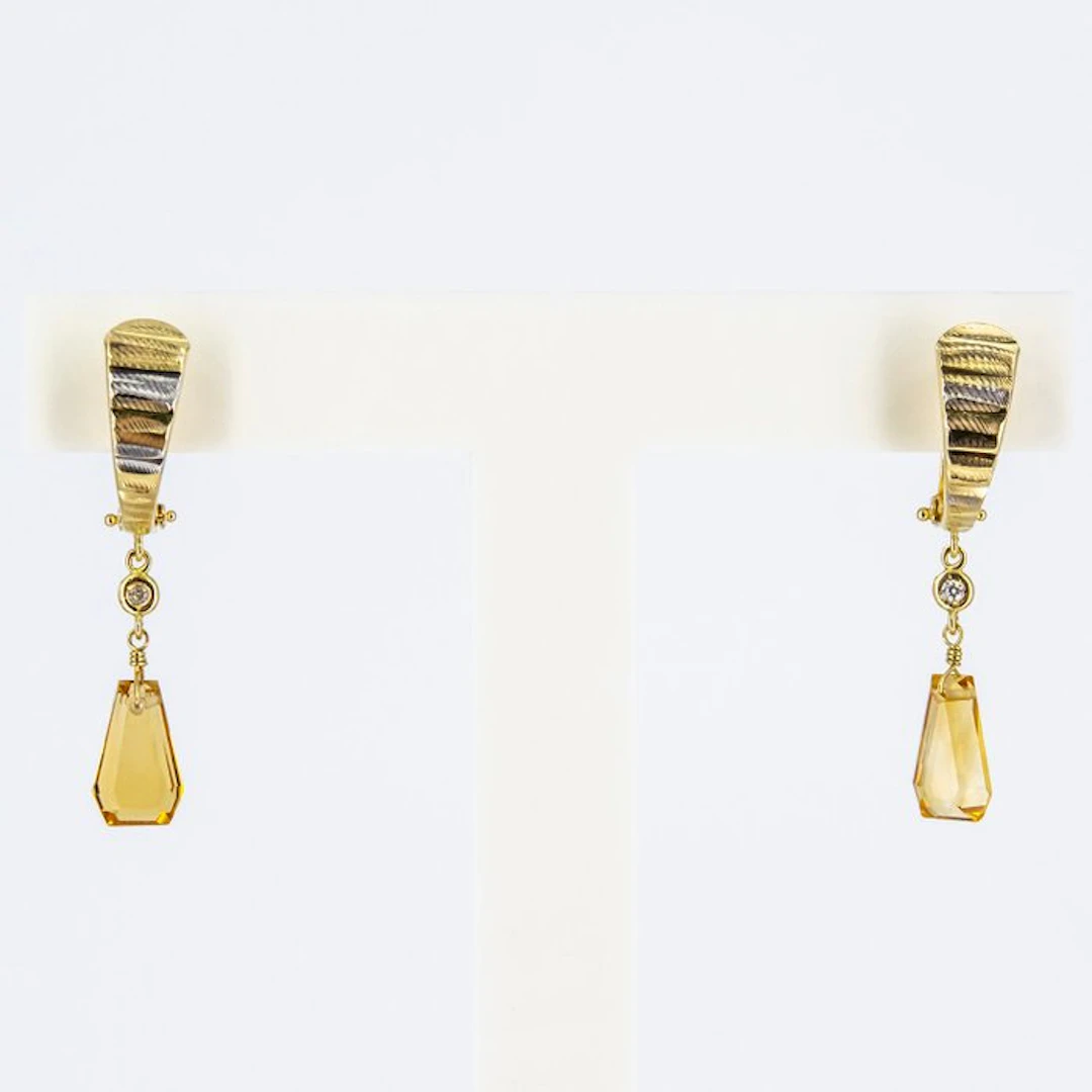 Earrings - 18 kt. Yellow gold, White gold Quartz - Diamond
