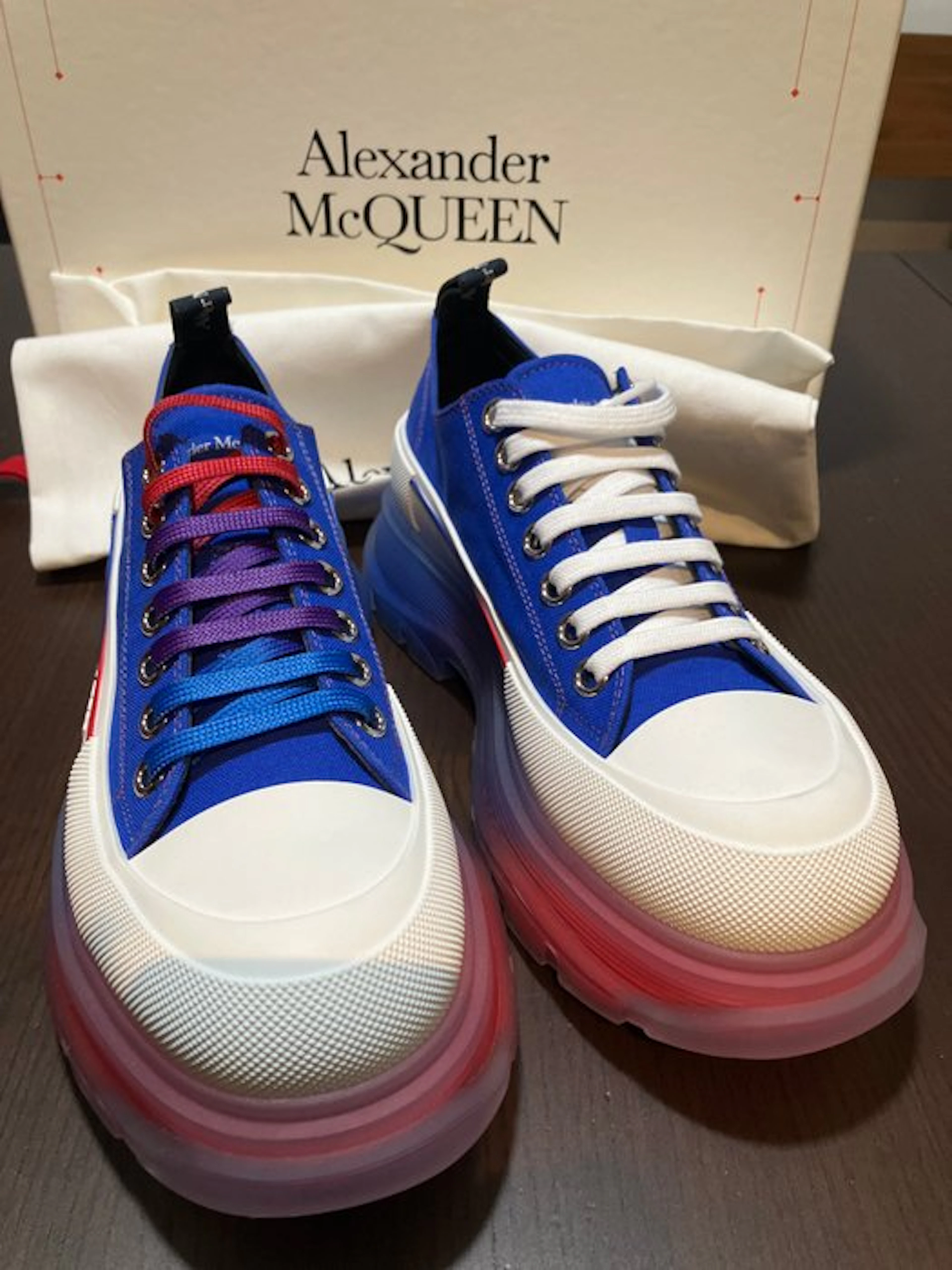 Alexander McQueen - Sneaker oversize - Sneakers - Size: EU 41 - New with tags