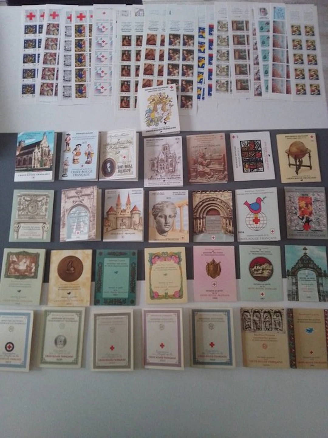 France 1953/2005 - Superb collection of French stamp booklets from