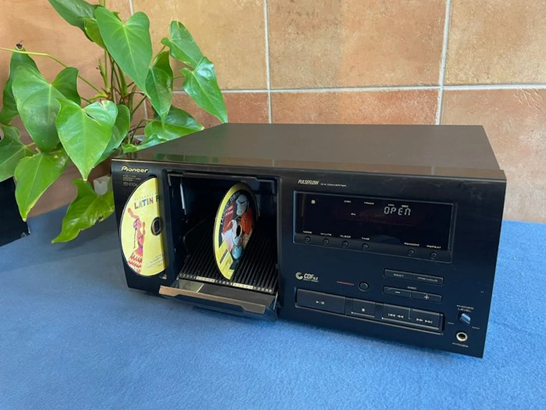 Pioneer - PD-F706 25-Disc 'File-Type' Multi-Play CD player