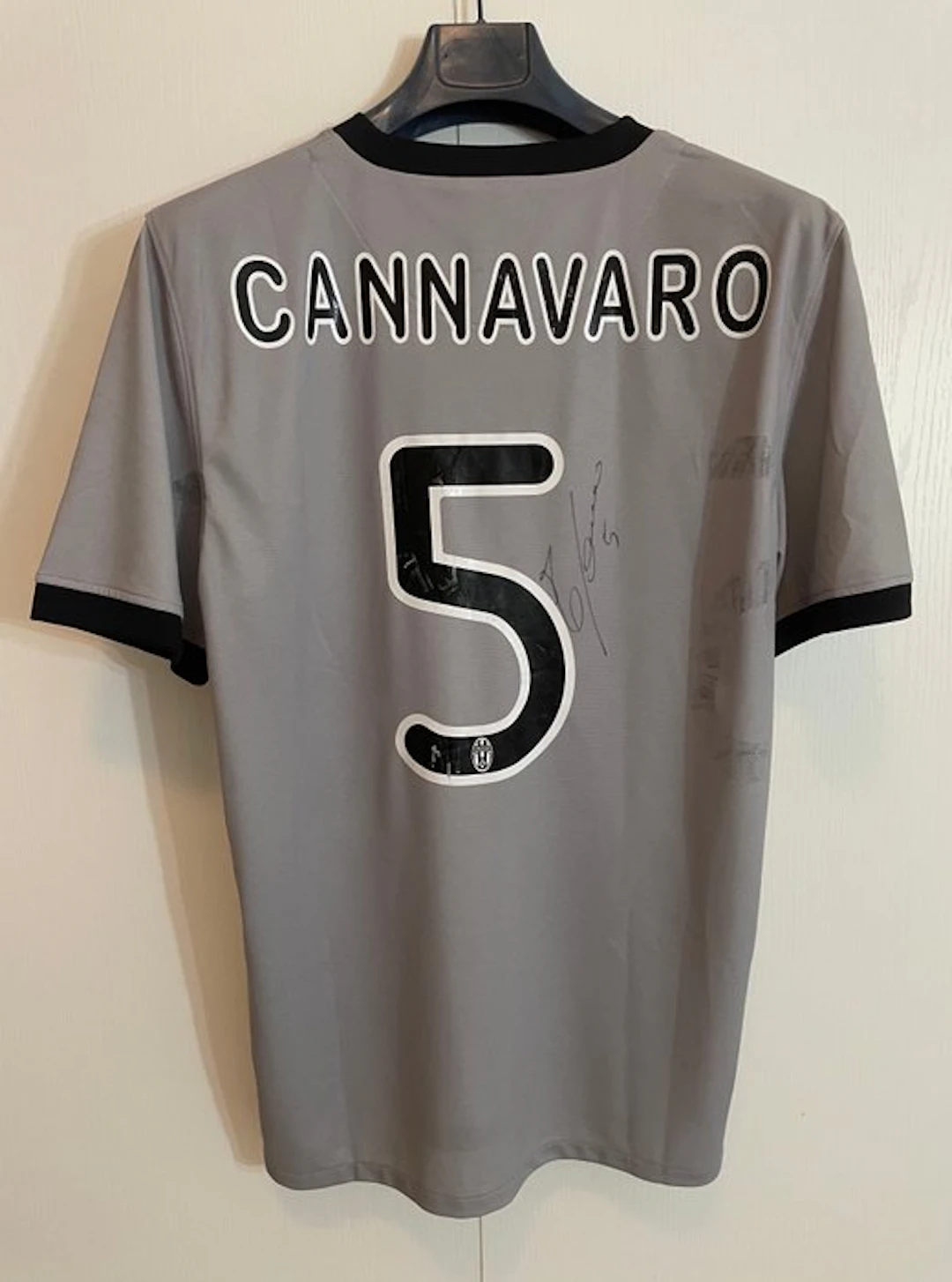 Juventus - Italian Football League - Fabio Cannavaro - 2009 - Football shirt