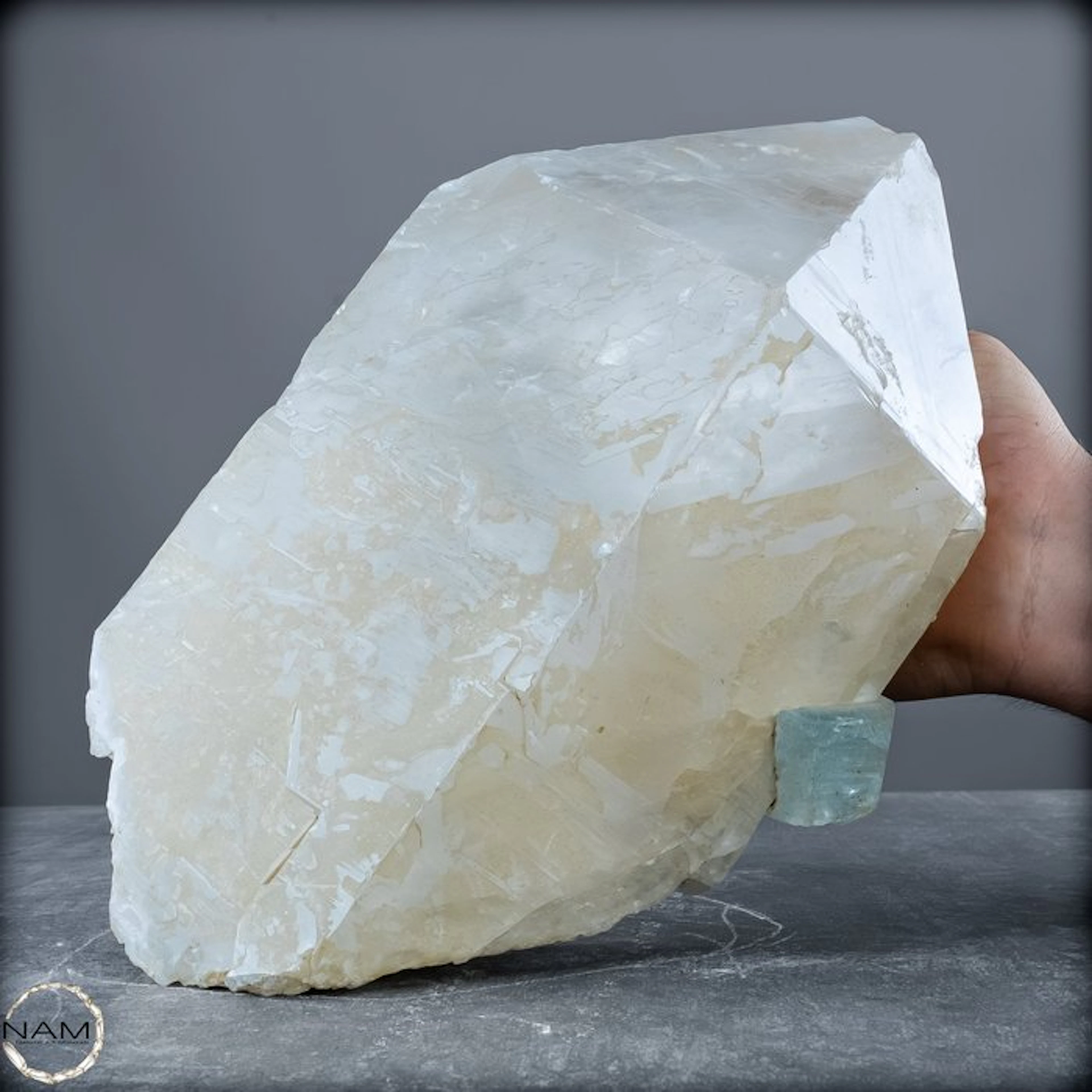 Lemurian Quartz with Aquamarine – an impressive natural...
