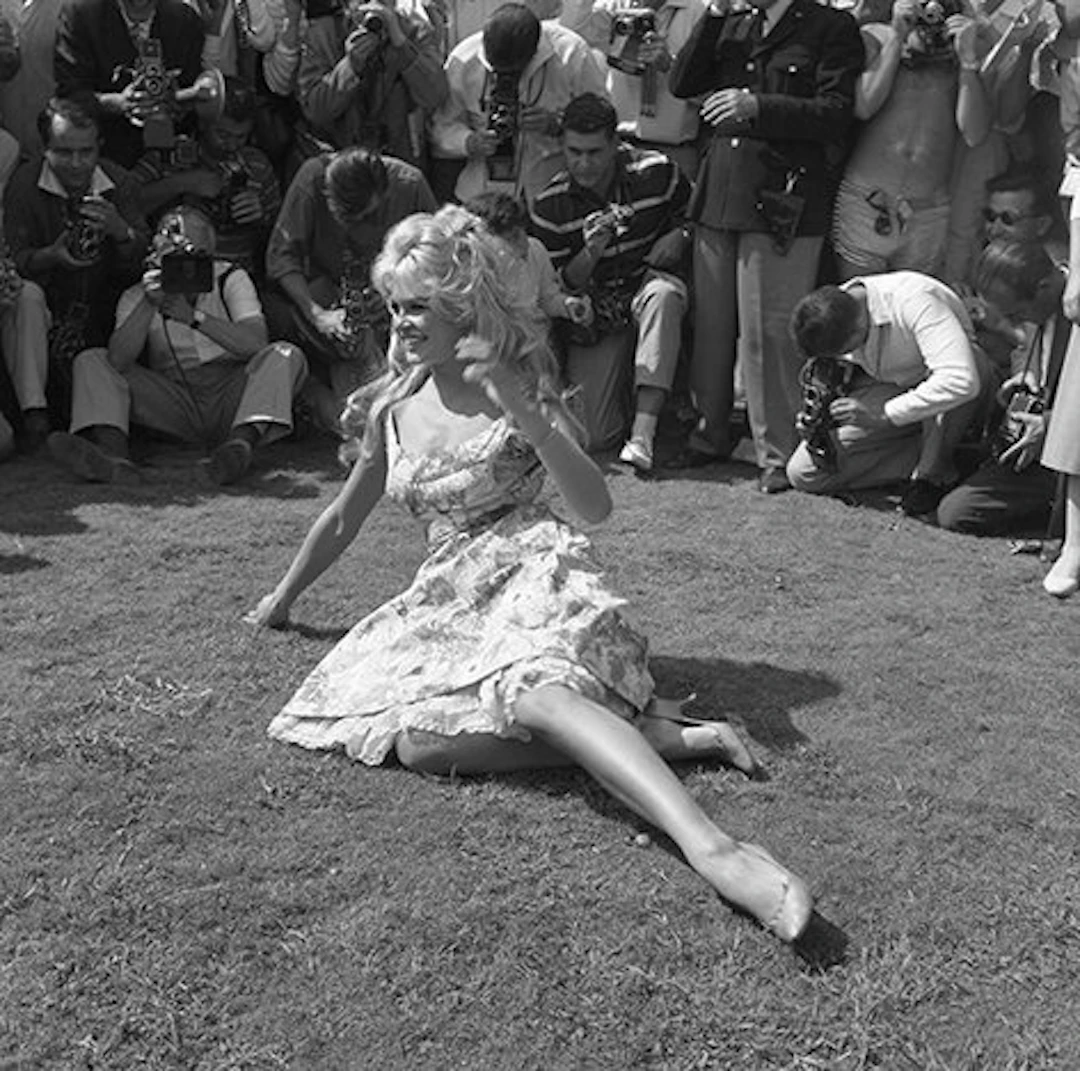 Camerapohoto Epoche/Vittorio Pavan - 08-Bardot Brigitte - Venezia 1958