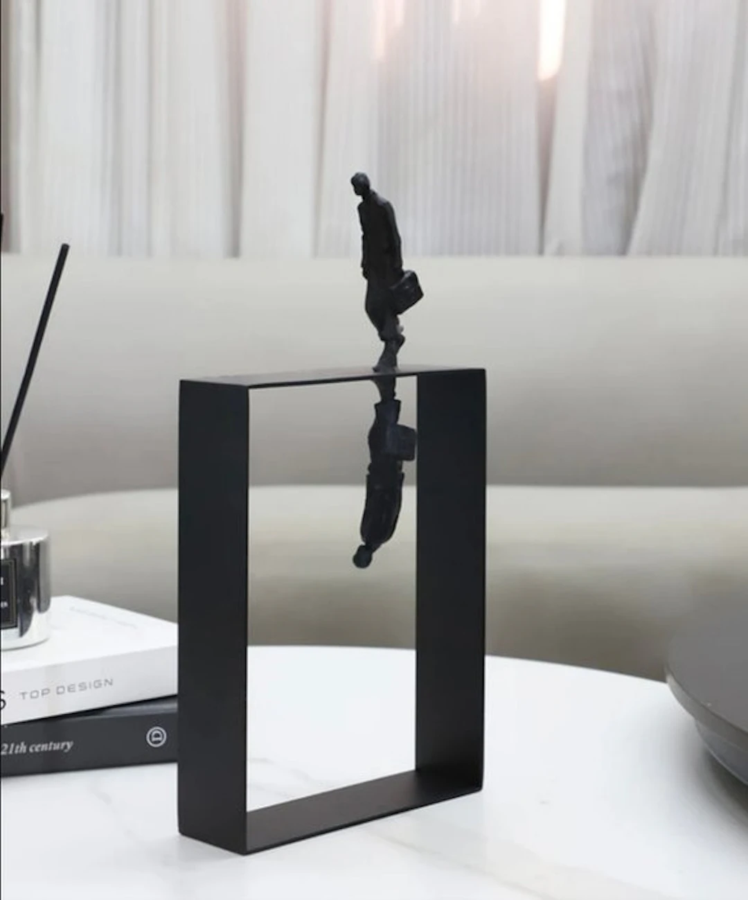 Centrepiece - Metal, Resin