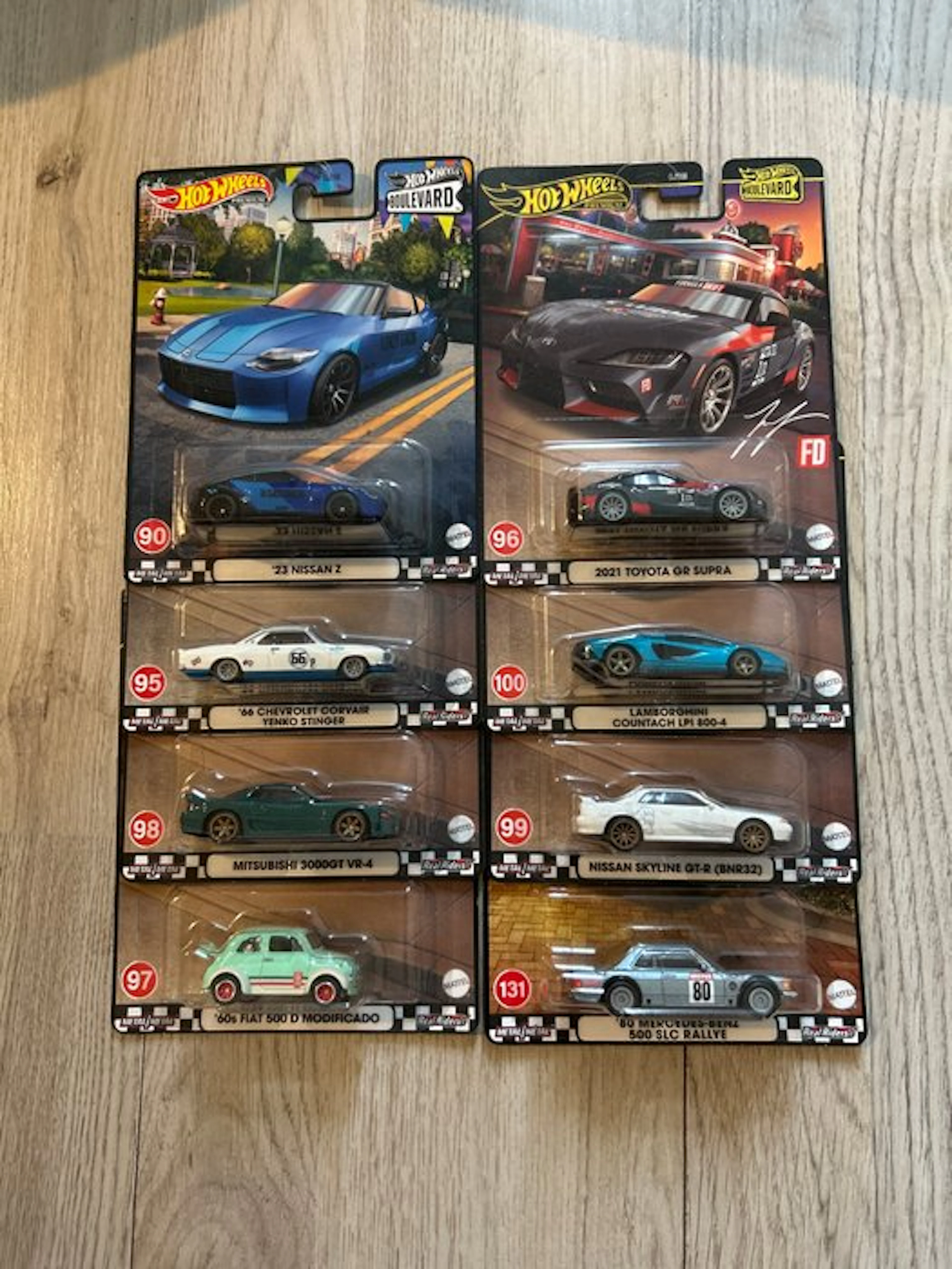 Hot Wheels 1:64 - Model car (8) - Boulevard premium 90/131