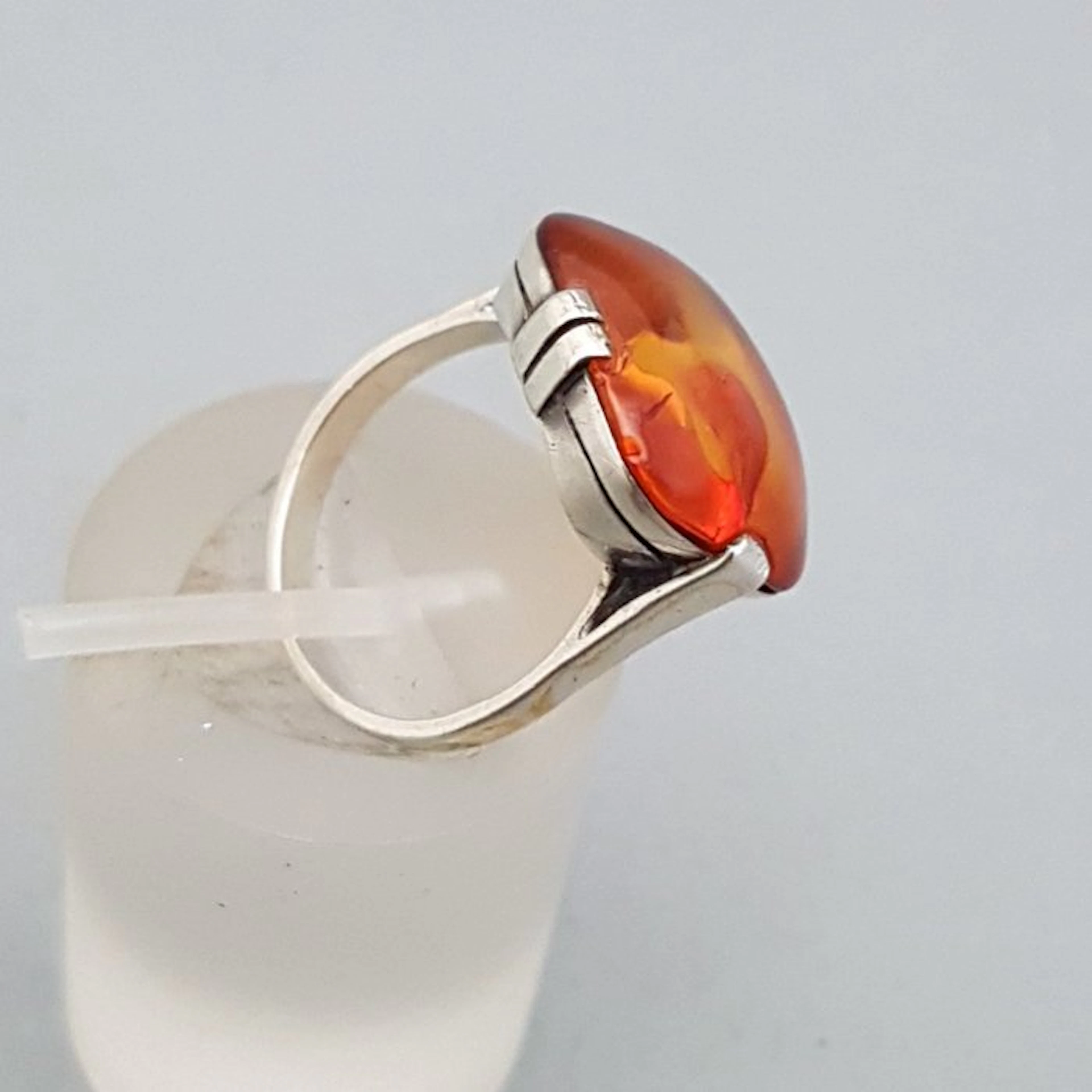 Silver, Art Deco. Amber - Ring