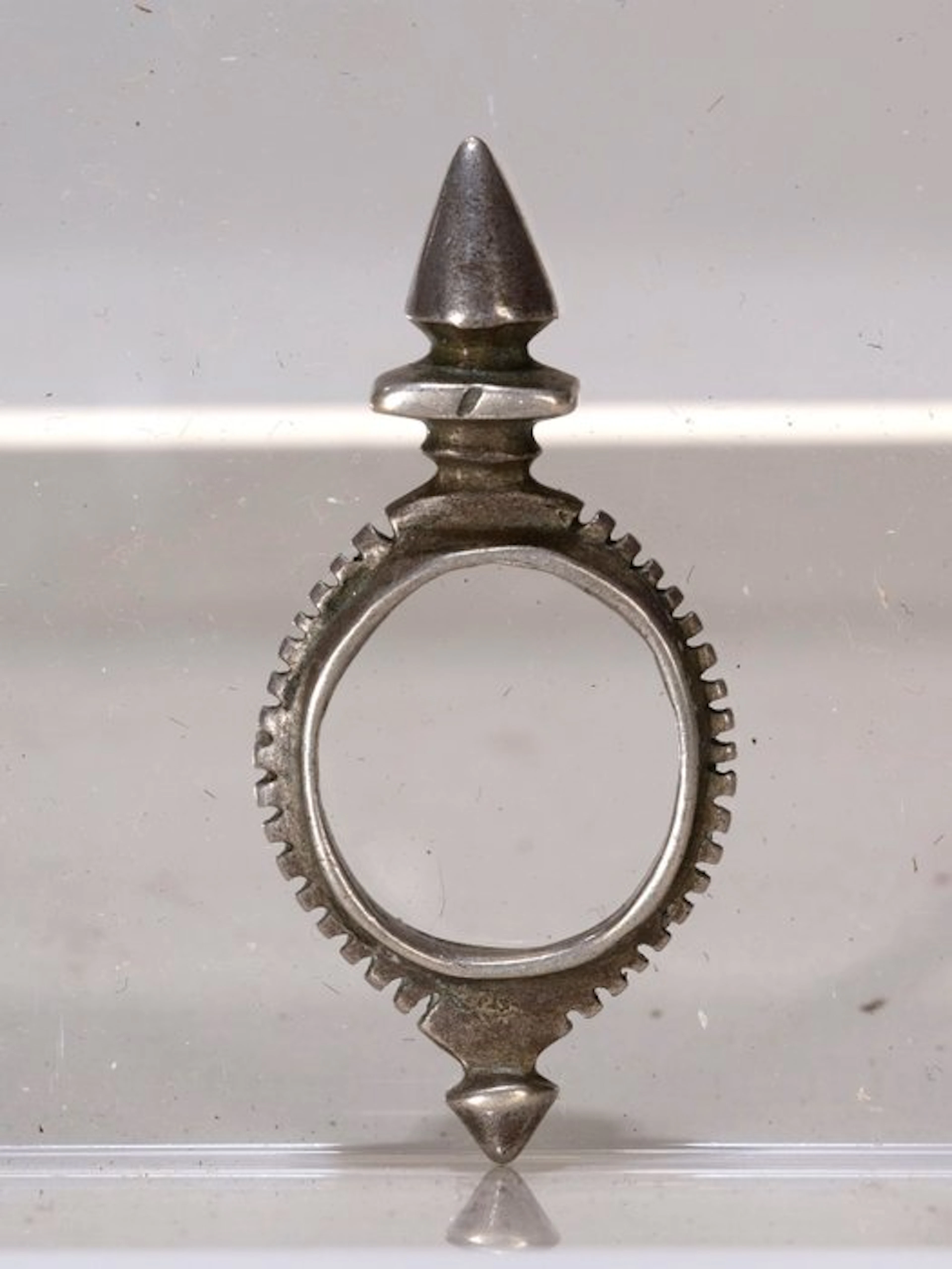 Fulani ring – West Africa – low-grade silver alloy (No reserve price)