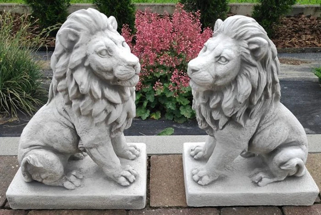 Figure - Pair of Lions - 34 cm - Sculpted marble