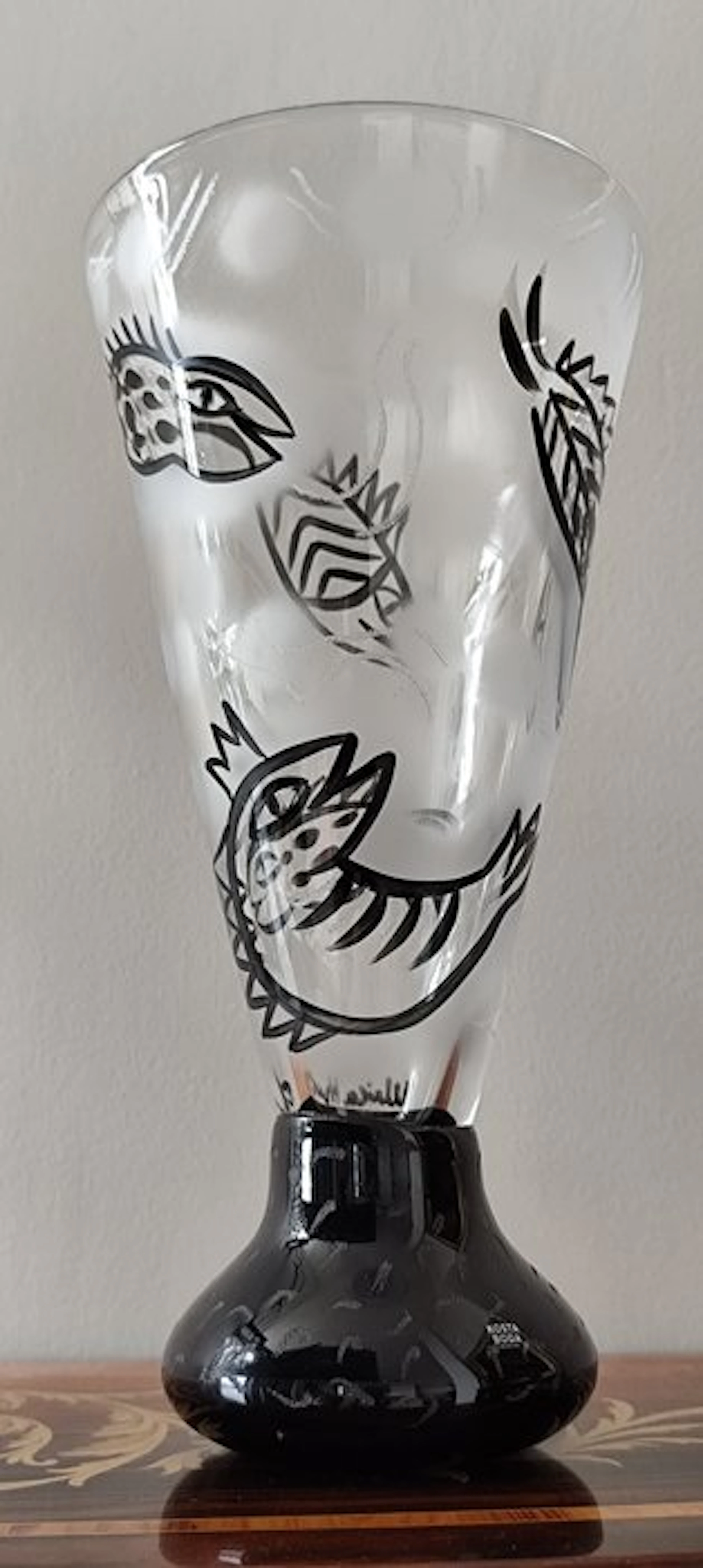 Kosta Boda - Ulrica Hydman-Vallien - Vase - Series...