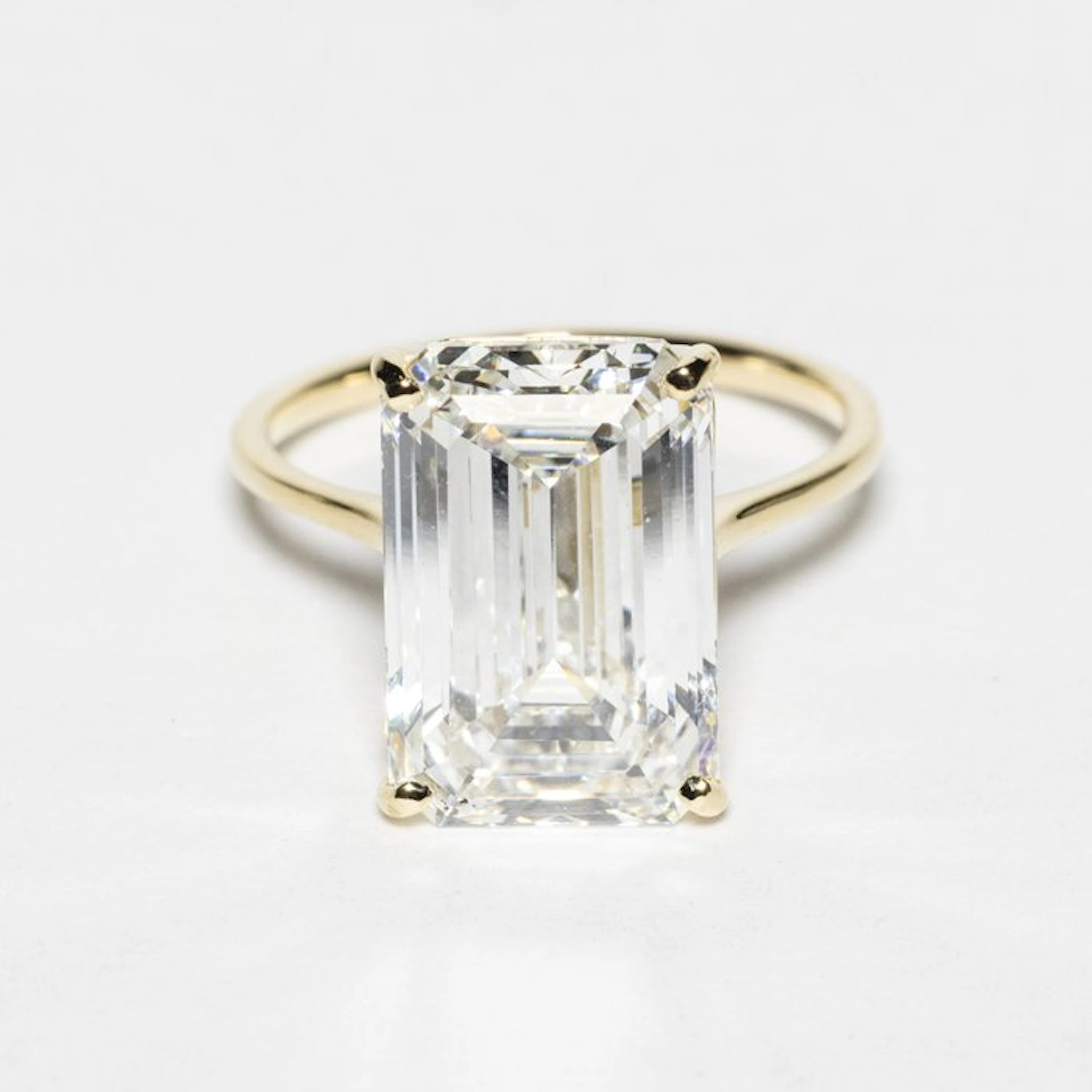 Engagement ring - 18 kt