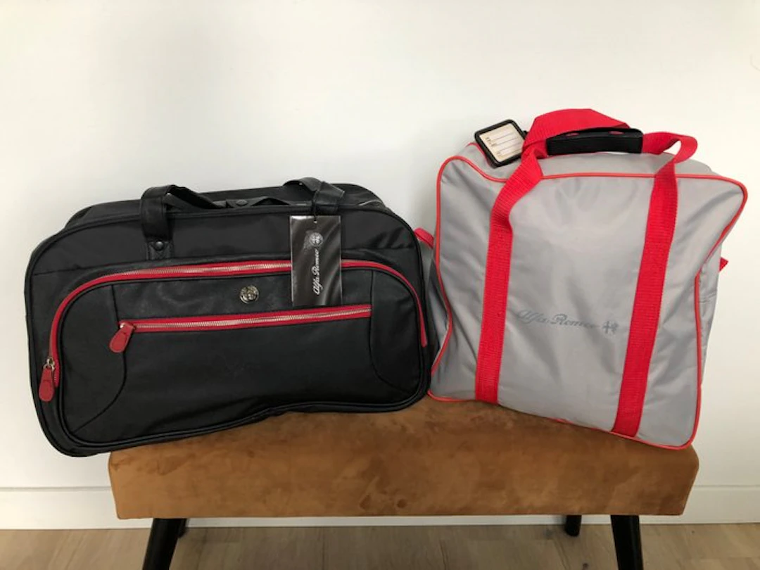 Luggage - Alfa Romeo - Alfa Romeo Tas (reistas) / Tassen