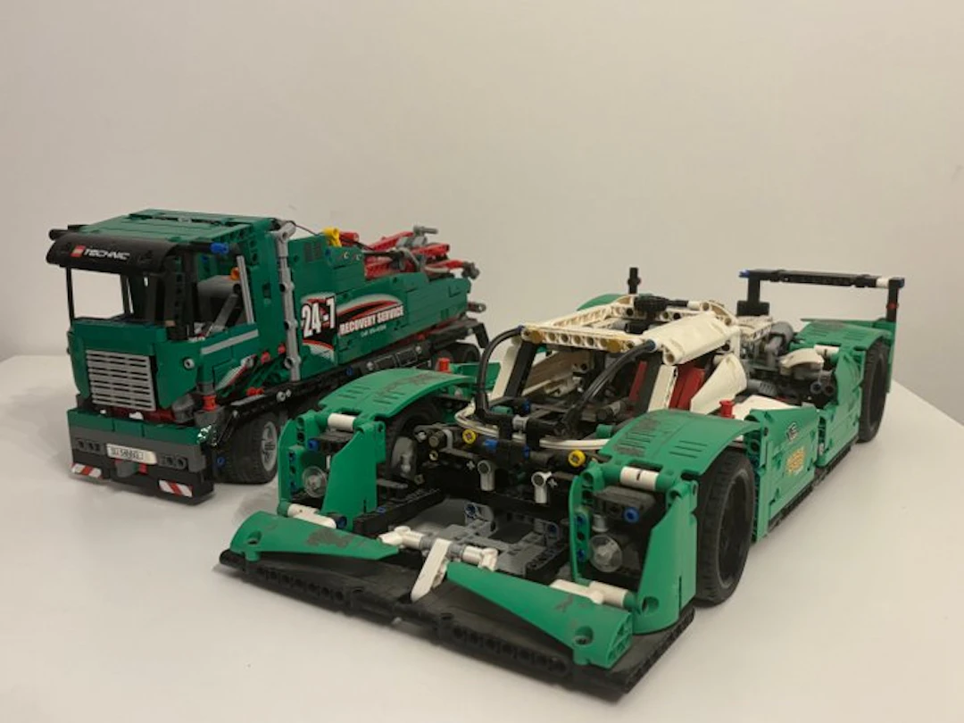 LEGO Set - Technic - 42008 Abschlepptruck, 42039 - Langstrecken - Rennwagen