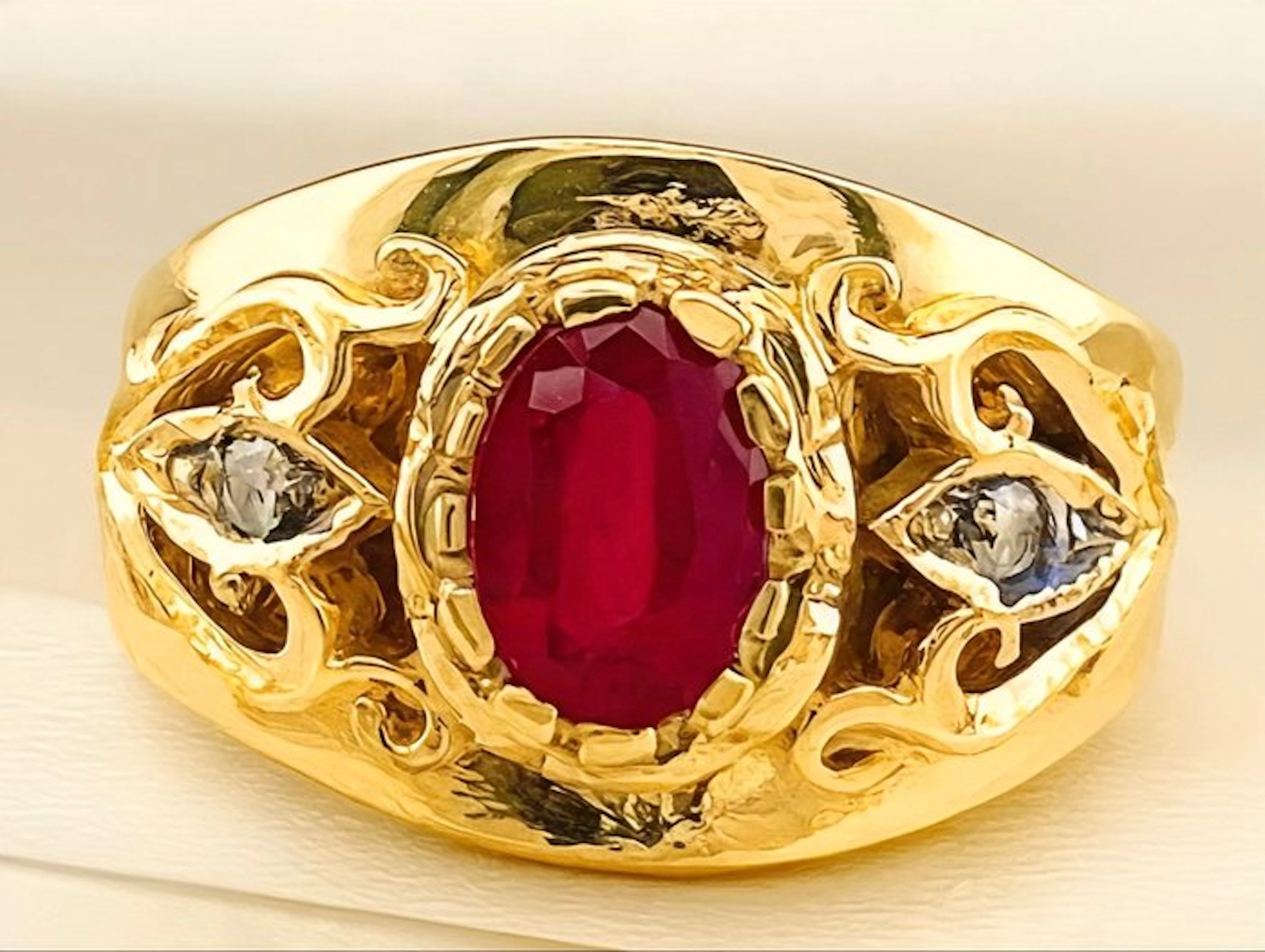 No reserve price - Ring - 9 kt. Yellow gold, Silver Ruby - Diamond