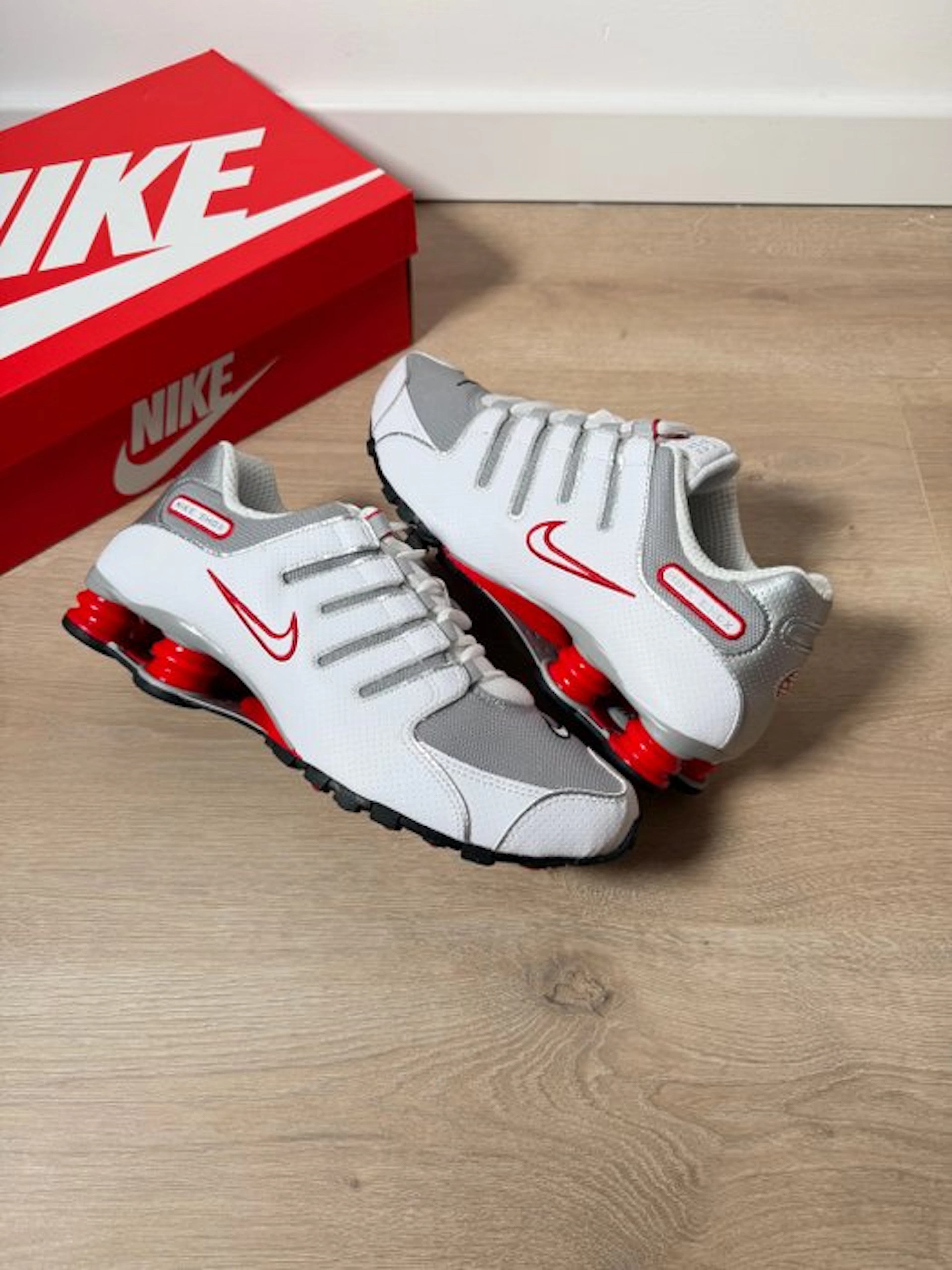 Nike - Sneakers - Size: EU 42 - New with tags
