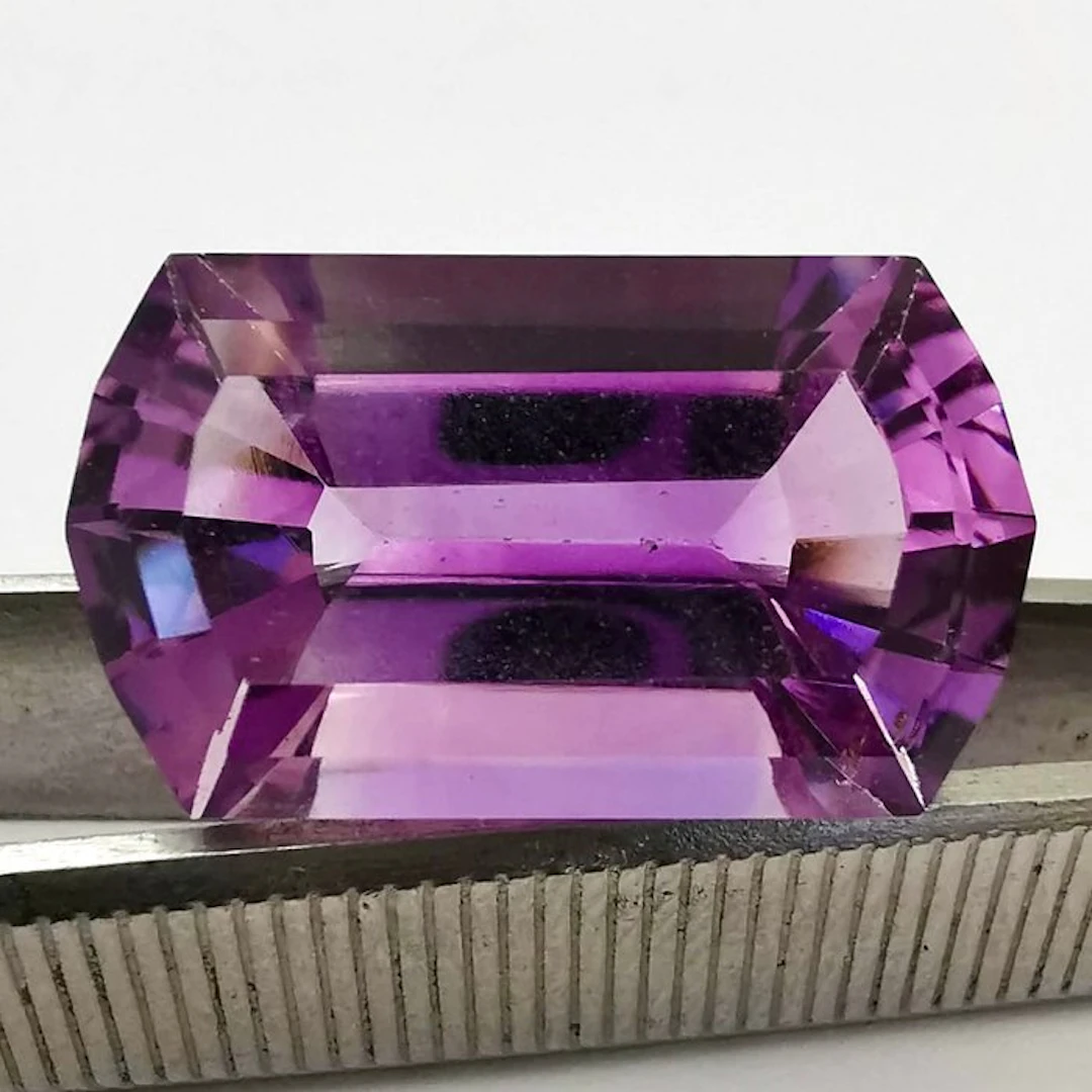 No reserve price Amethyst - 16.00 ct - Antwerp Laboratory...
