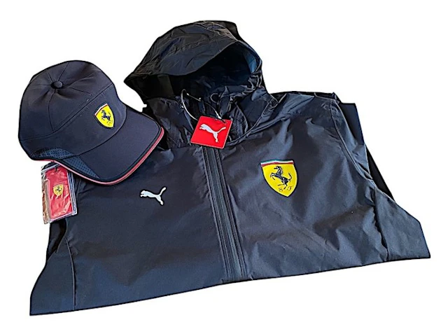 Scuderia Ferrari - Ferrari Driving Experience - Jacket - Cap - Sports uniform