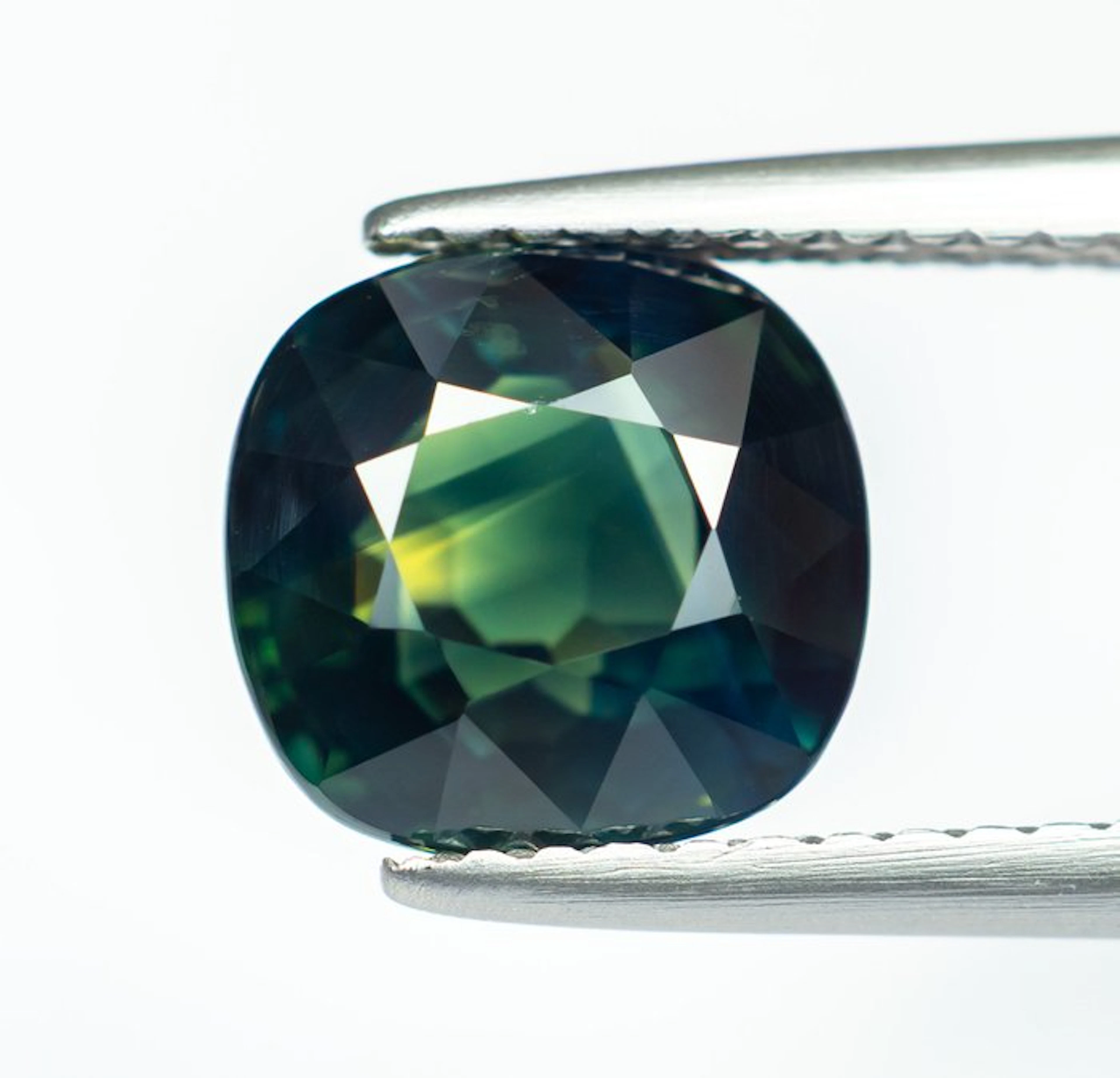 No reserve price Sapphire - 3.22 ct - Bellerophon Gemlab - Deep Greenish Blue