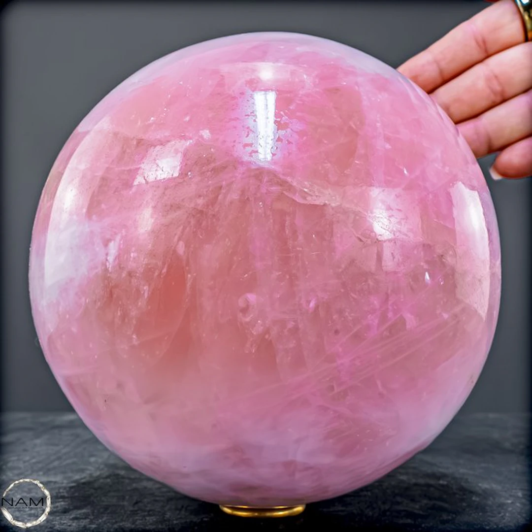 Natural rose quartz sphere from Brazil- 4406.67 g