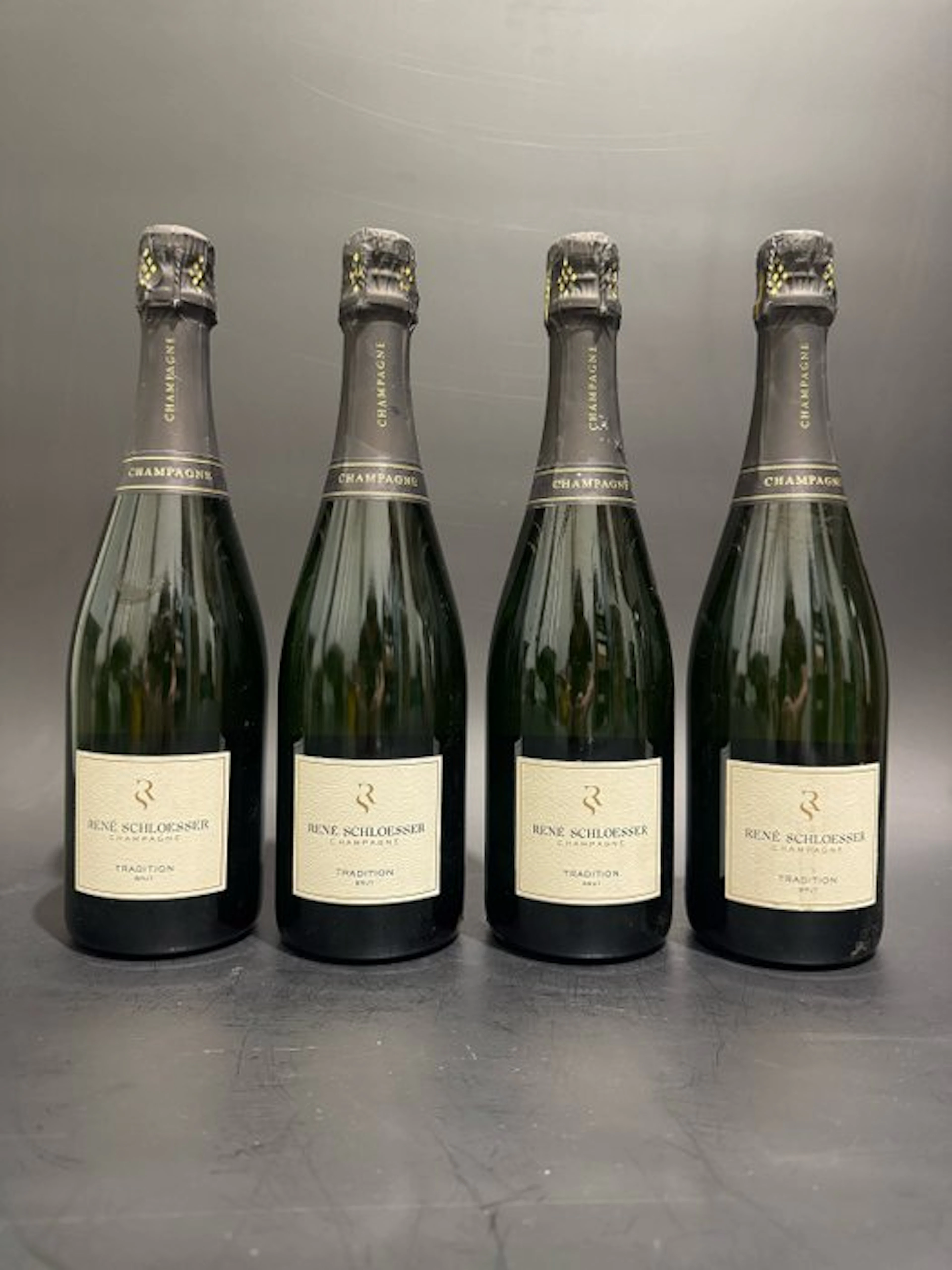 René Schloesser, Tradition Brut - Champagne Brut, Tradition - 4 Bottles (0.75L)