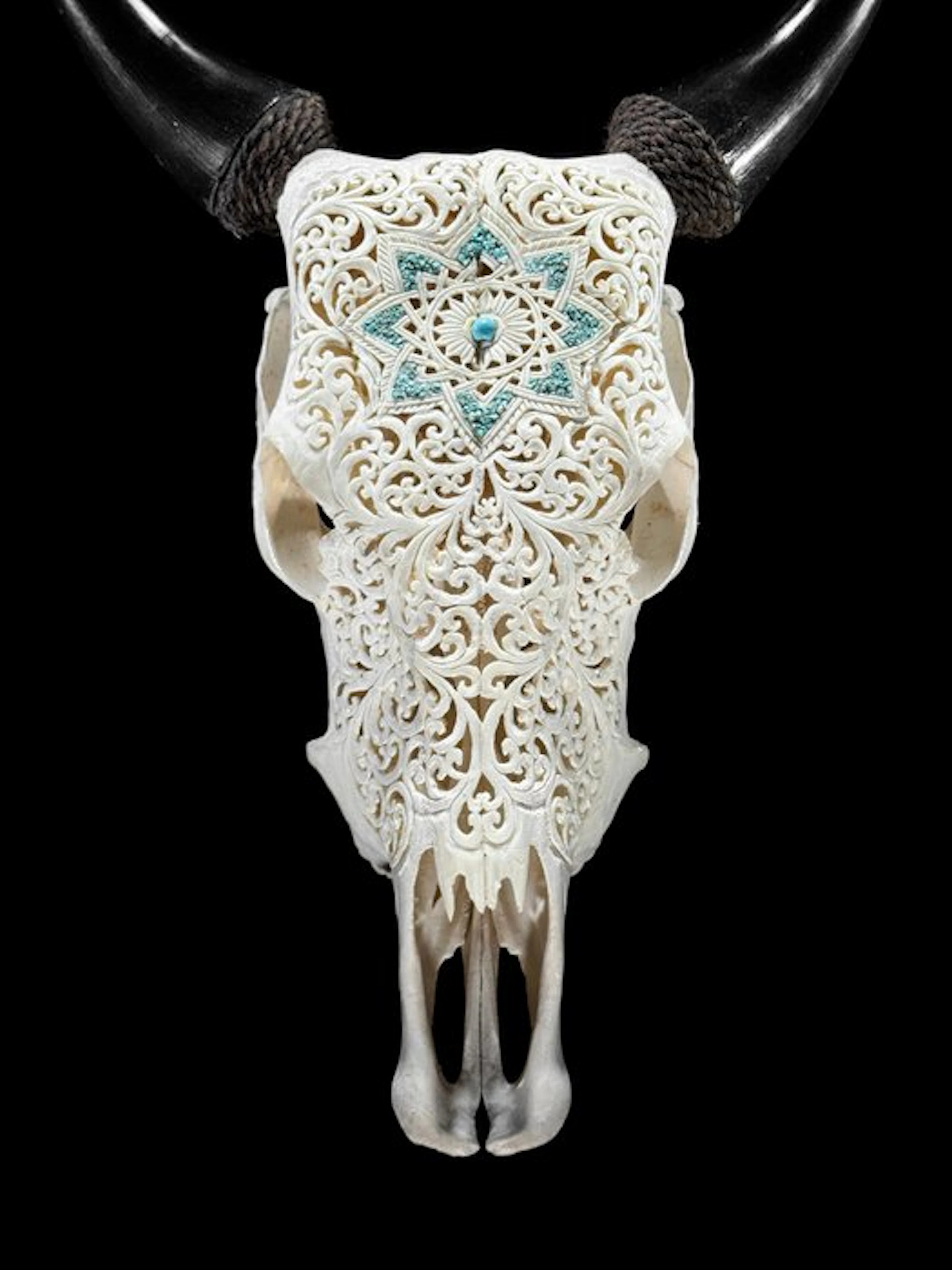 NO RESERVE PRICE -White Hand Carved Cow Skull - Star...