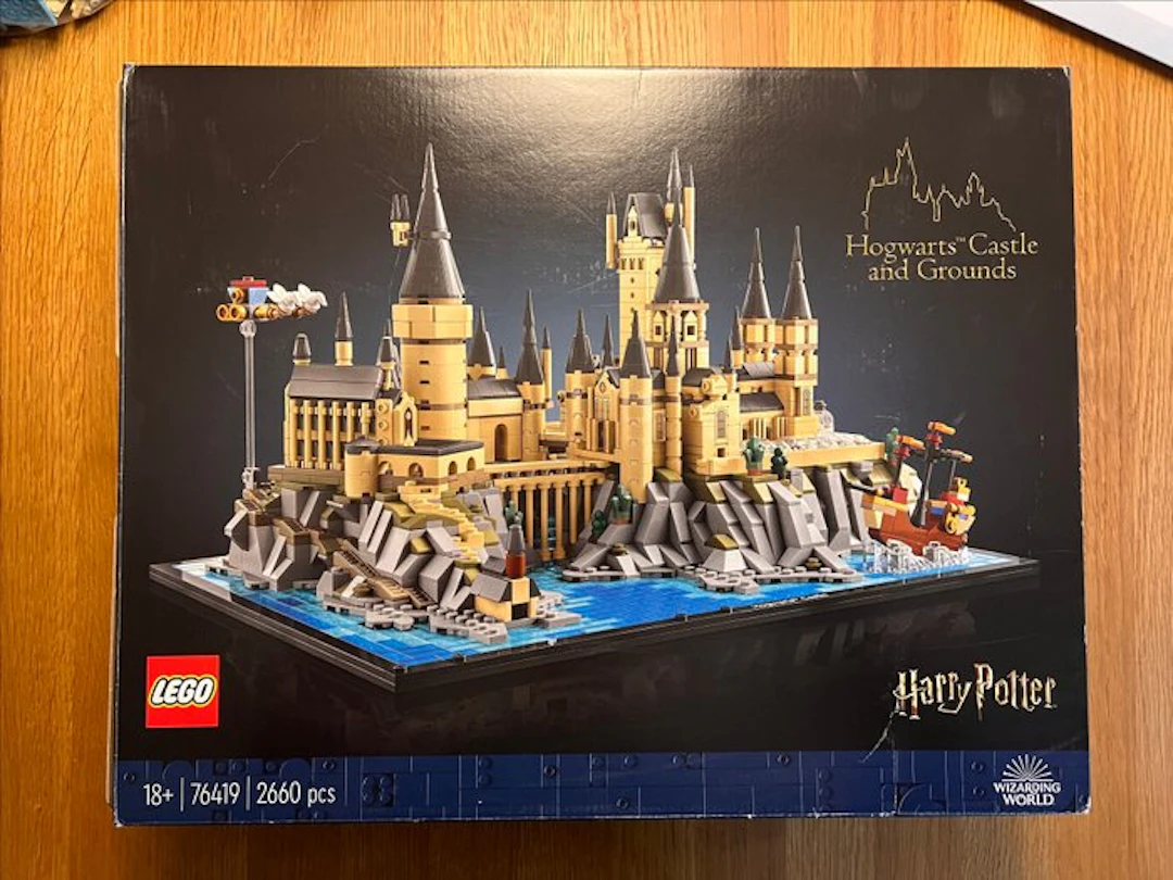 LEGO Set - Harry Potter - Hogwarts Castle