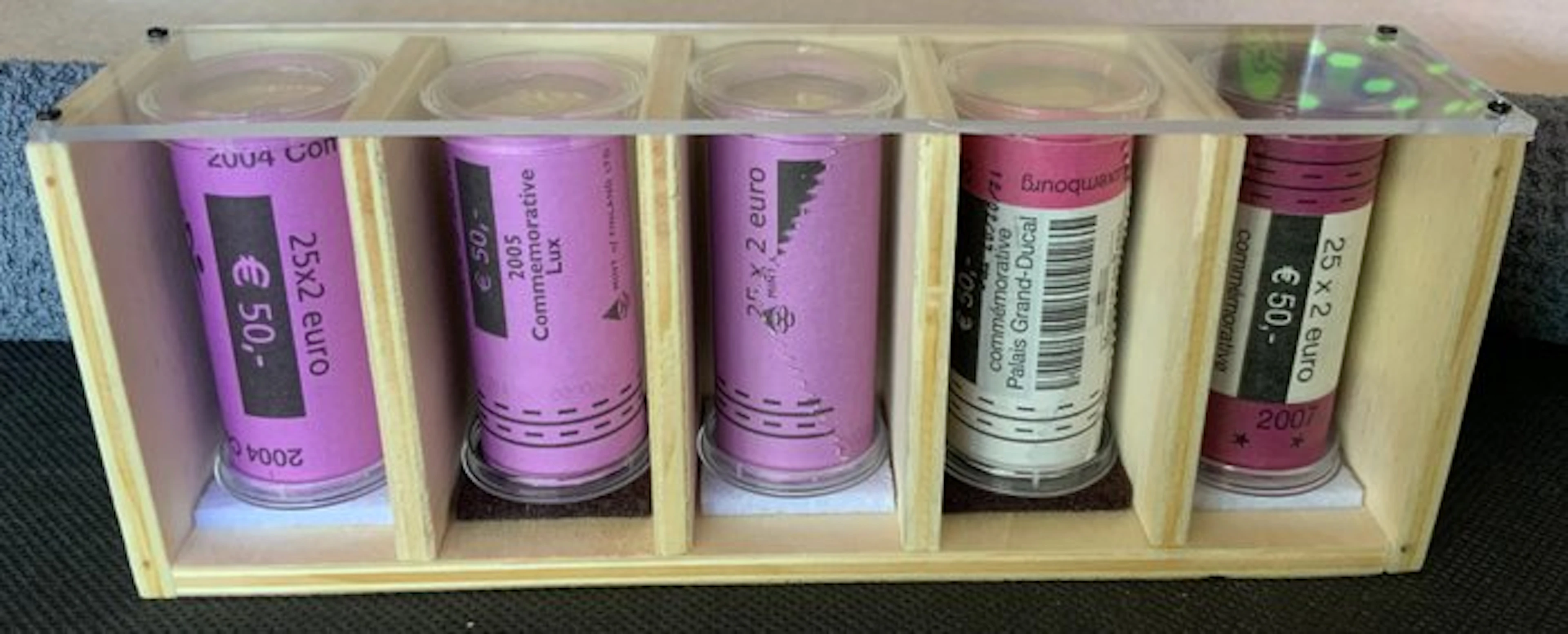 Luxembourg. 2 Euro 2004/2007 (125 coins) in 5 rolls