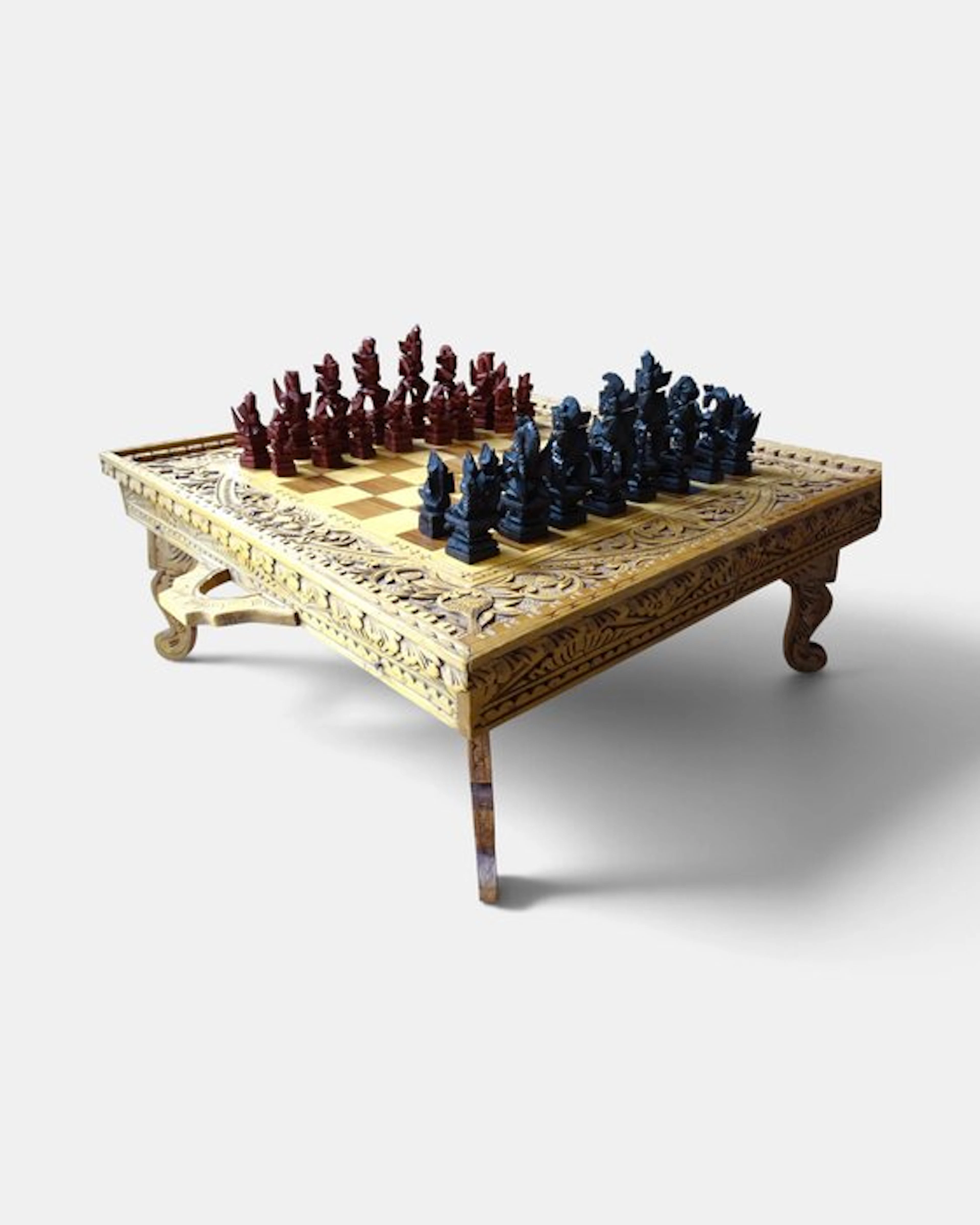 Chess set - Schaakspel - Suar wood