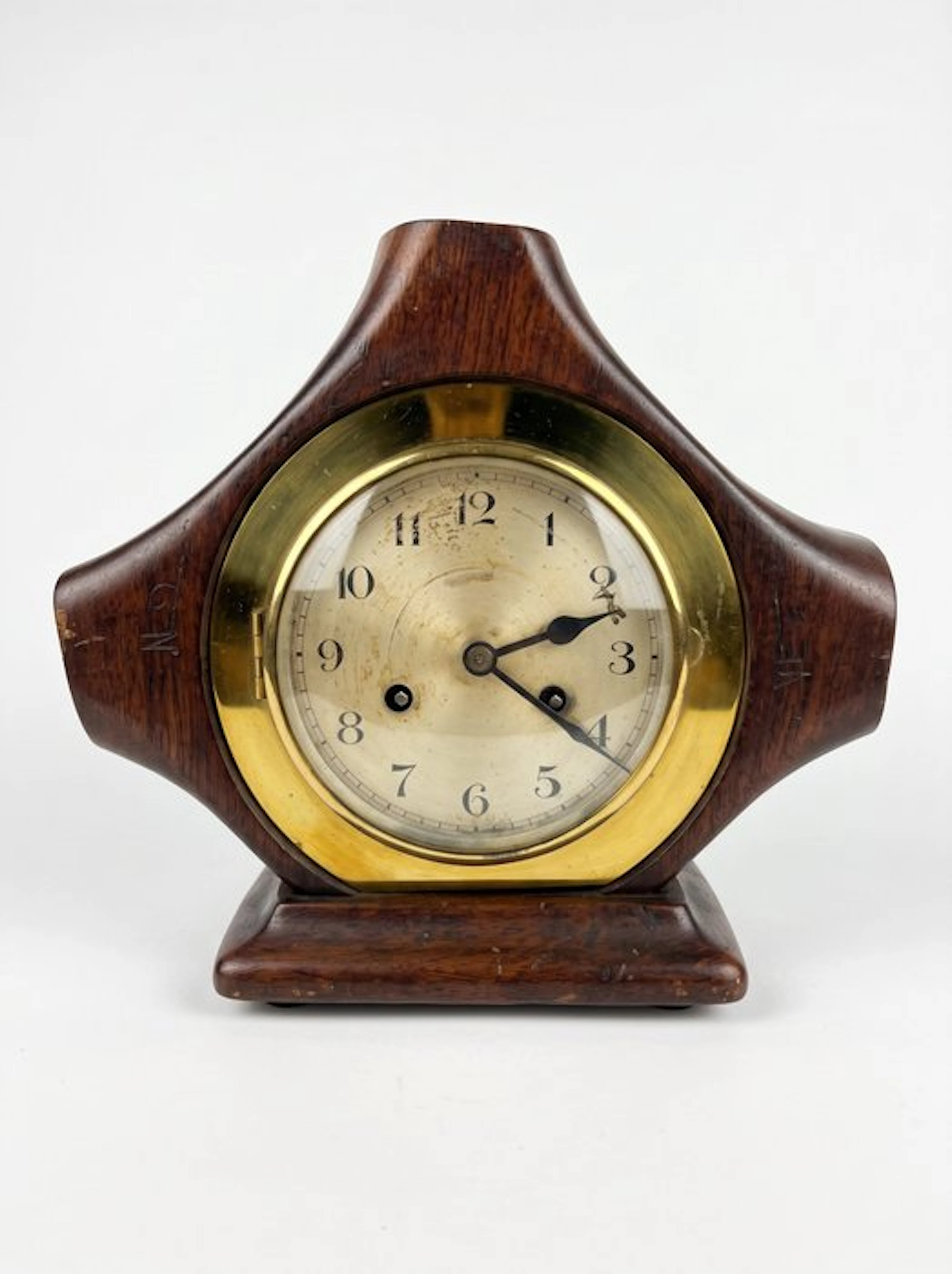 Mantel clock - Hispano Suiza - Wood, Brass - 1920-1930