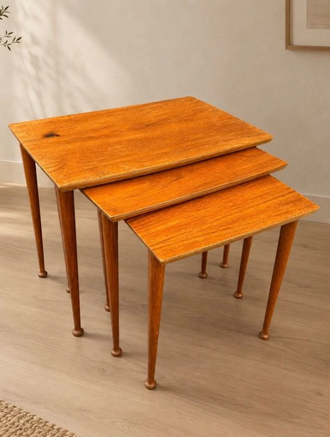 Møbelintarsia - Jørgen Aakjær Jørgensen - Nesting tables - Teak