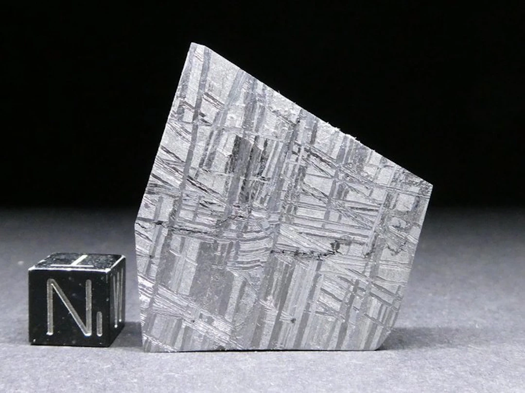 Muonionualusta iron meteorite etched part slice - 45.7 g
