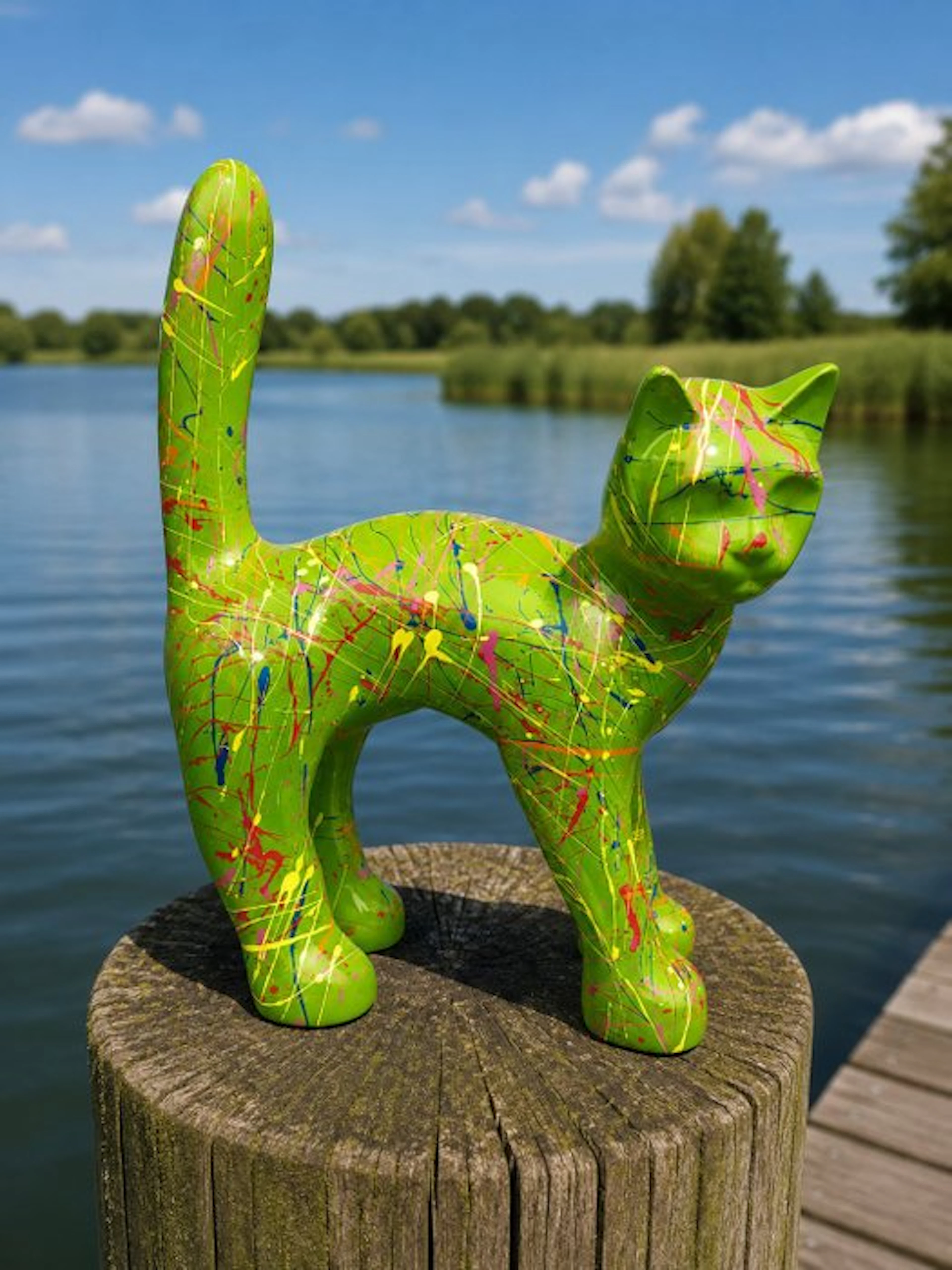 Statue, garden statue cat color green with paint color - 31 cm - polyresin